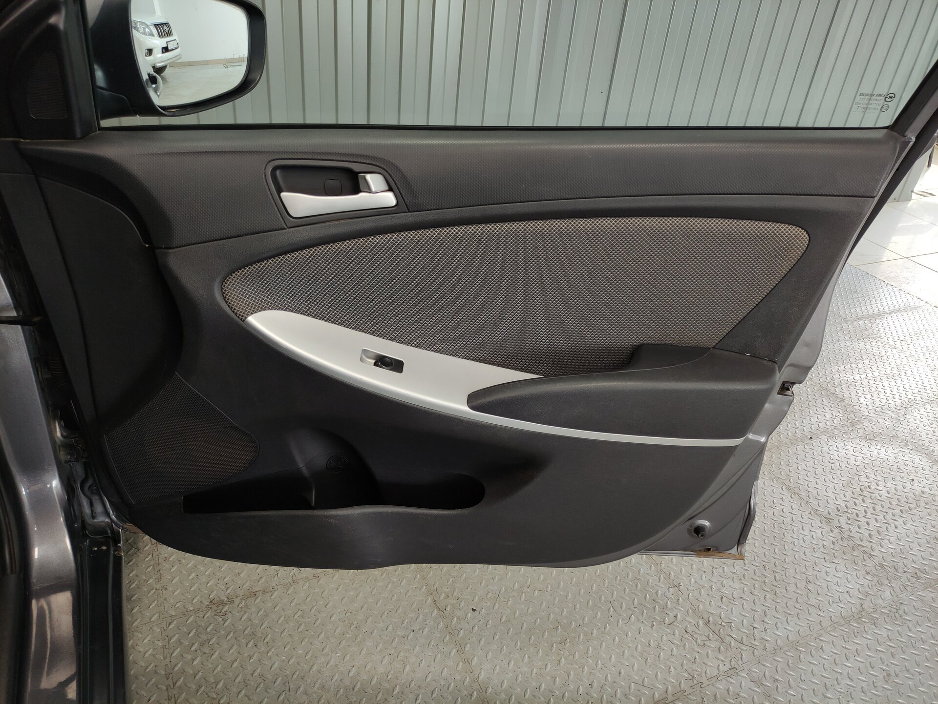 Hyundai Solaris, I 2012