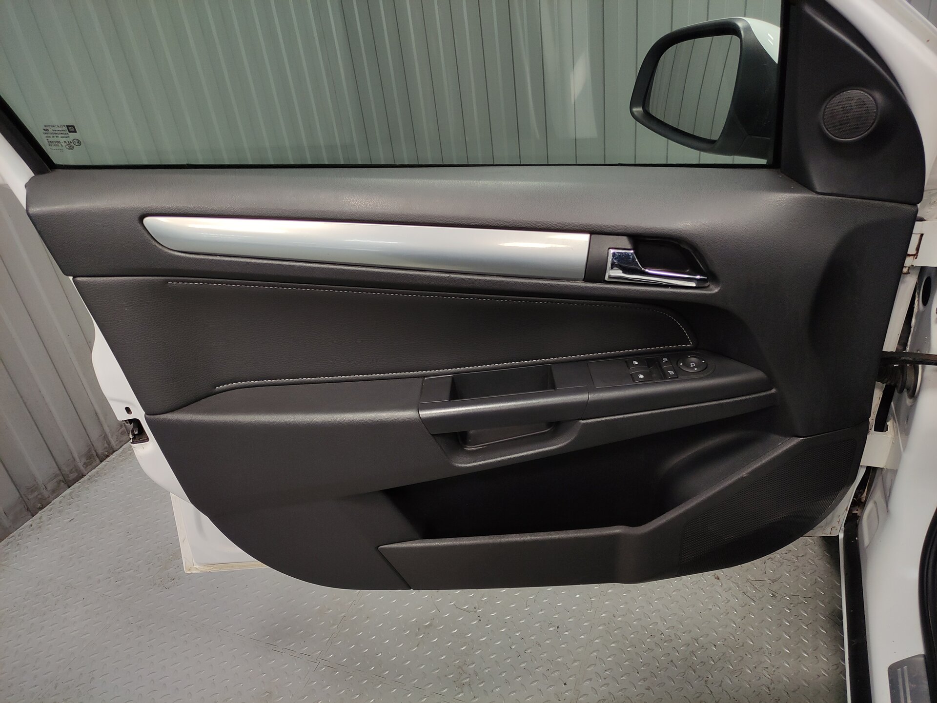 Opel Astra, H Рестайлинг 2011