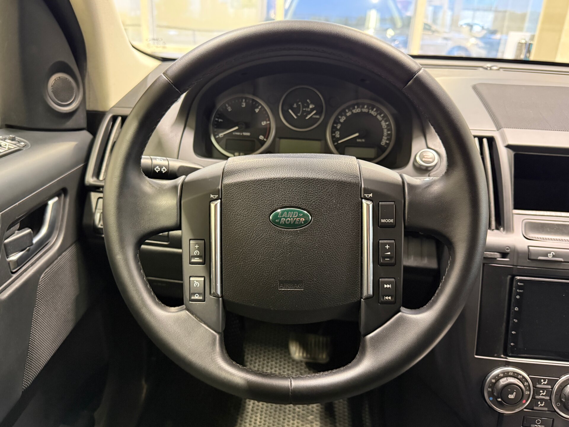 Land Rover Freelander, II Рестайлинг 2010 Land Rover Freelander, II Рестайлинг 2010
