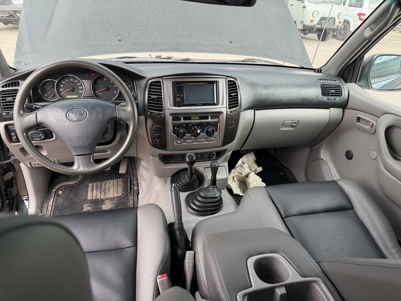 Toyota Land Cruiser, 100 Series Рестайлинг 1 2004