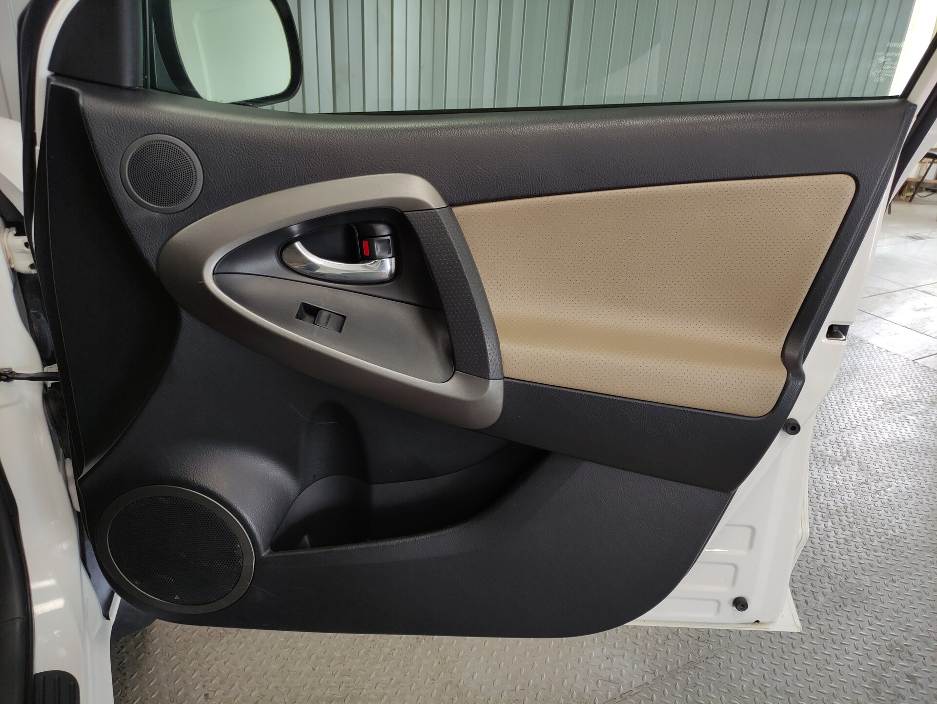 Toyota RAV4, III (XA30) Рестайлинг 2010