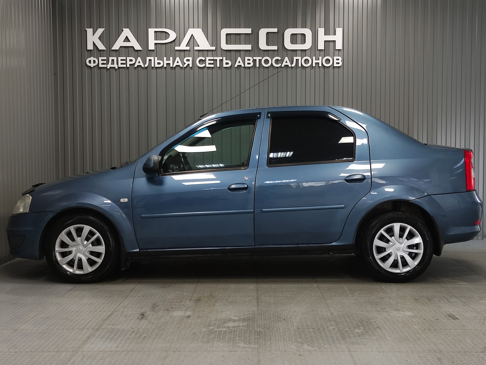 Renault Logan, I Рестайлинг 2013 Renault Logan, I Рестайлинг 2013