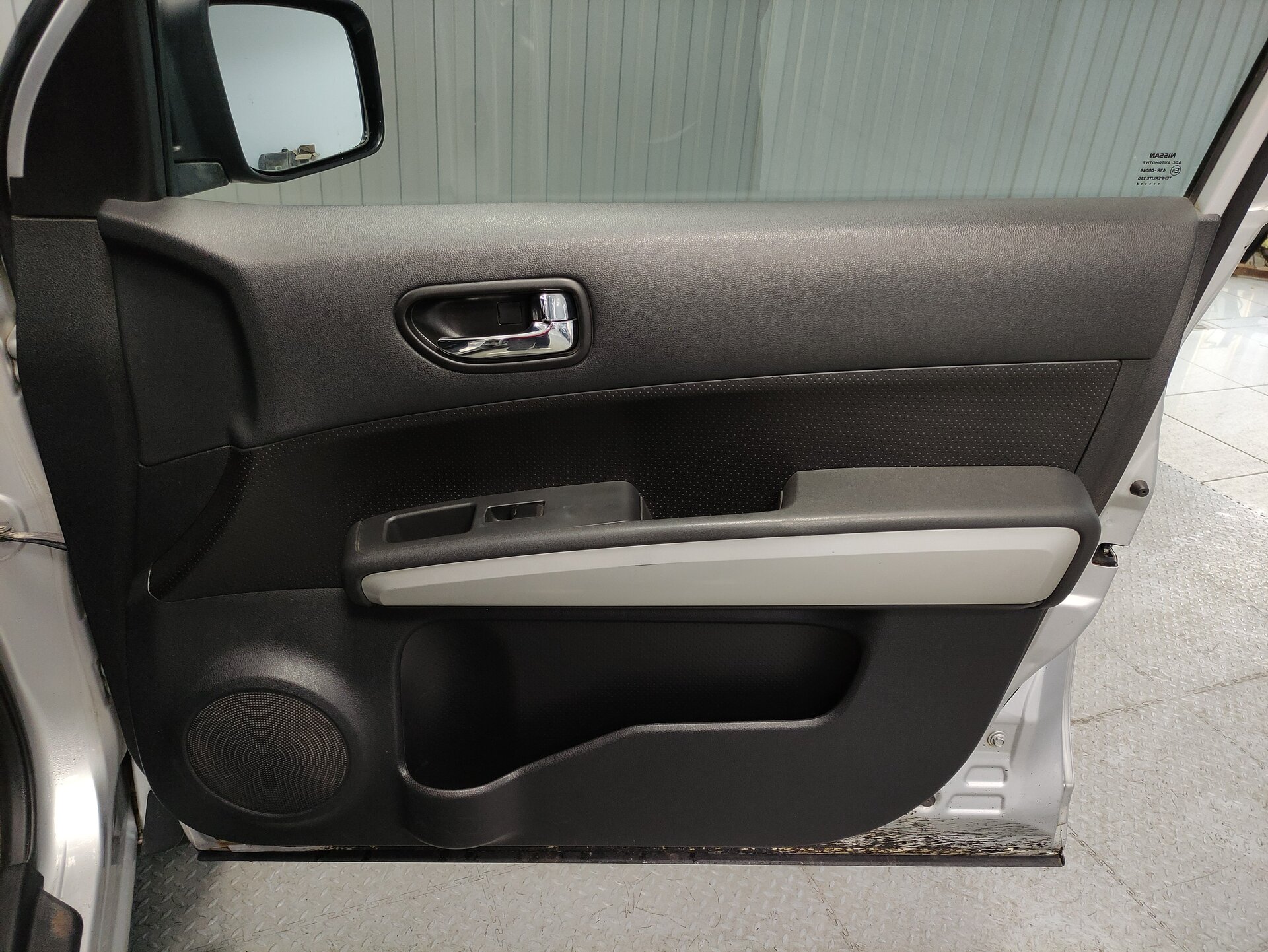 Nissan X-Trail, II Рестайлинг 2014 Nissan X-Trail, II Рестайлинг 2014