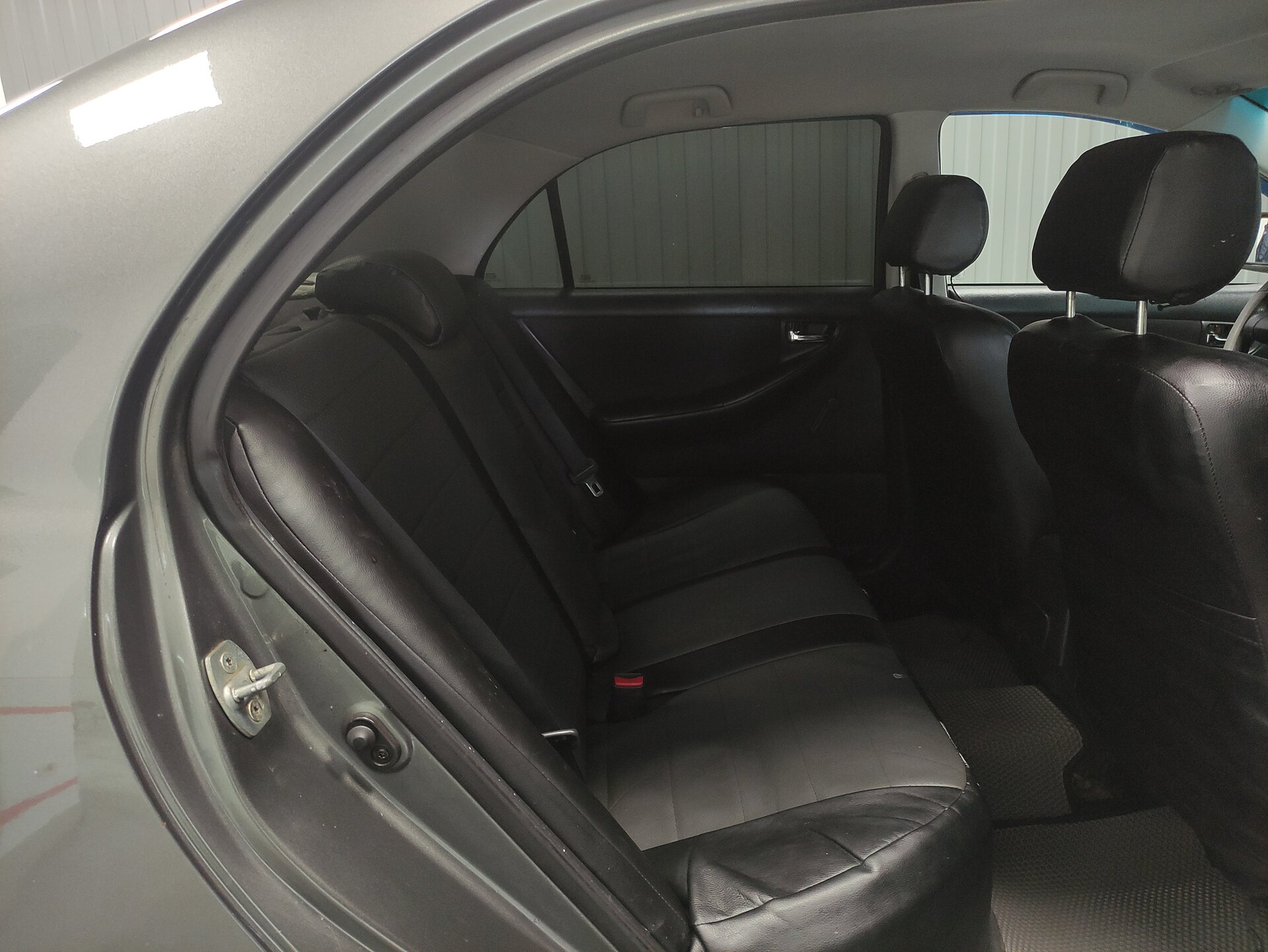 Toyota Corolla, IX (E120, E130) Рестайлинг 2005 Toyota Corolla, IX (E120, E130) Рестайлинг 2005