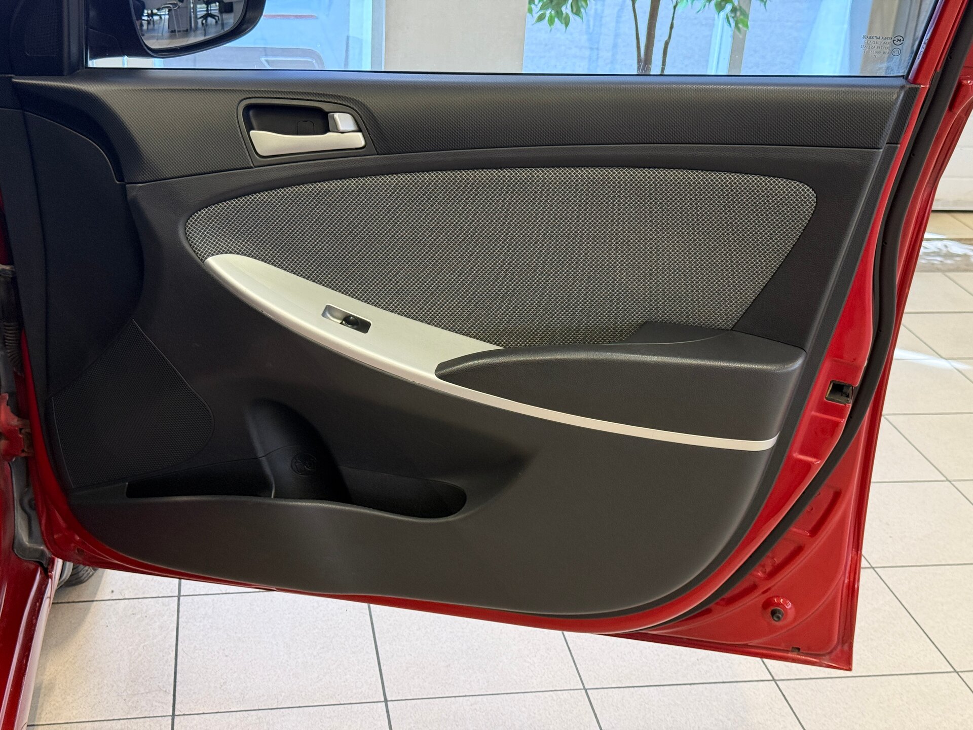 Hyundai Solaris, I 2012