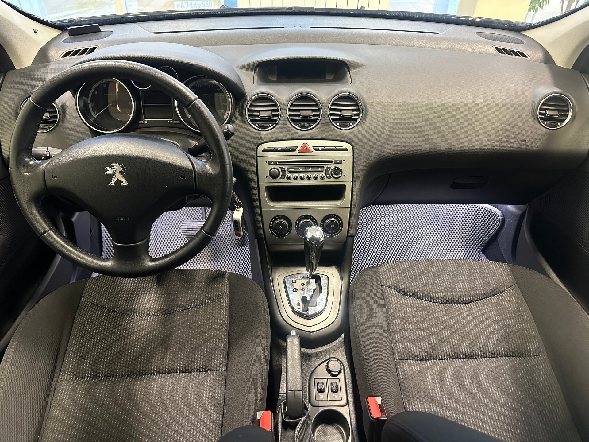 Peugeot 408, I 2014