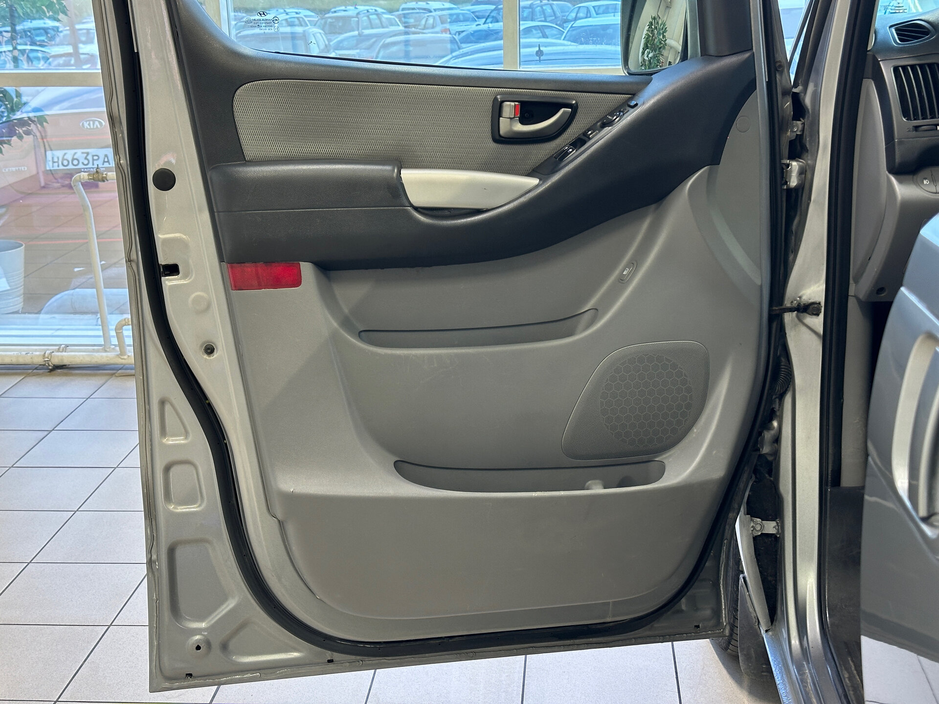 Hyundai Grand Starex, I 2011 Hyundai Grand Starex, I 2011