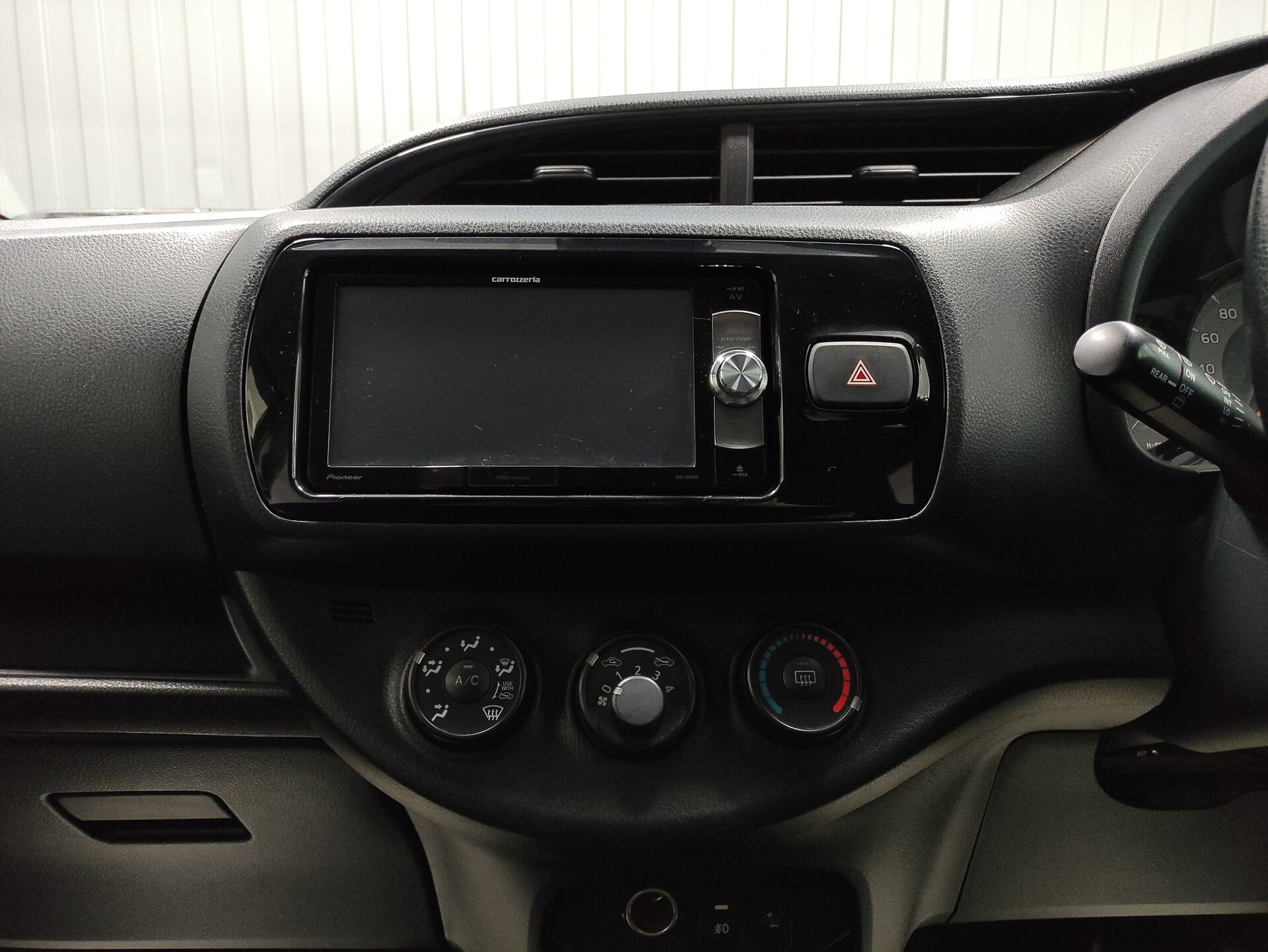 Toyota Vitz, III (XP130) Рестайлинг 2 2017
