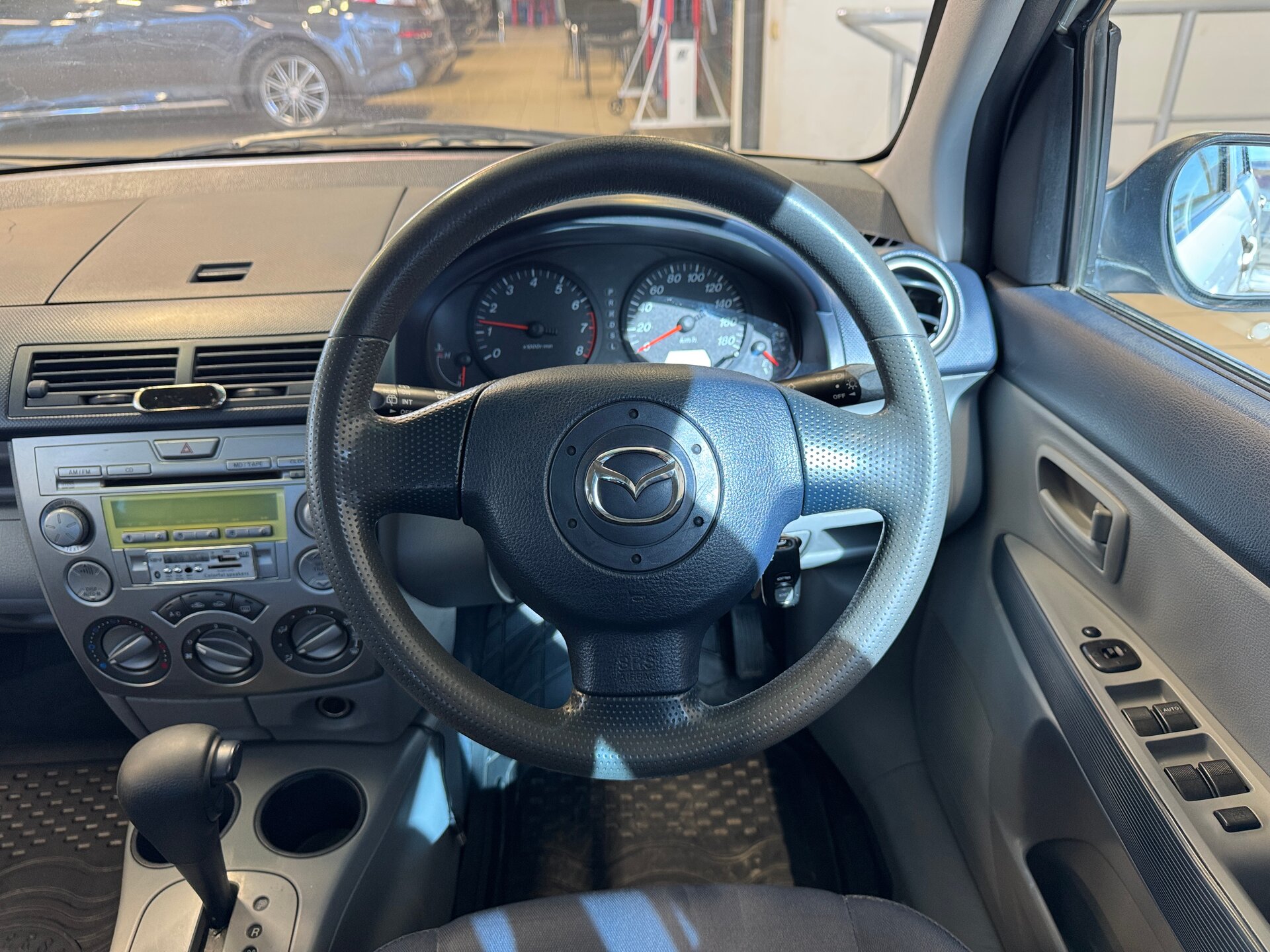 Mazda Demio, II (DY) 2003