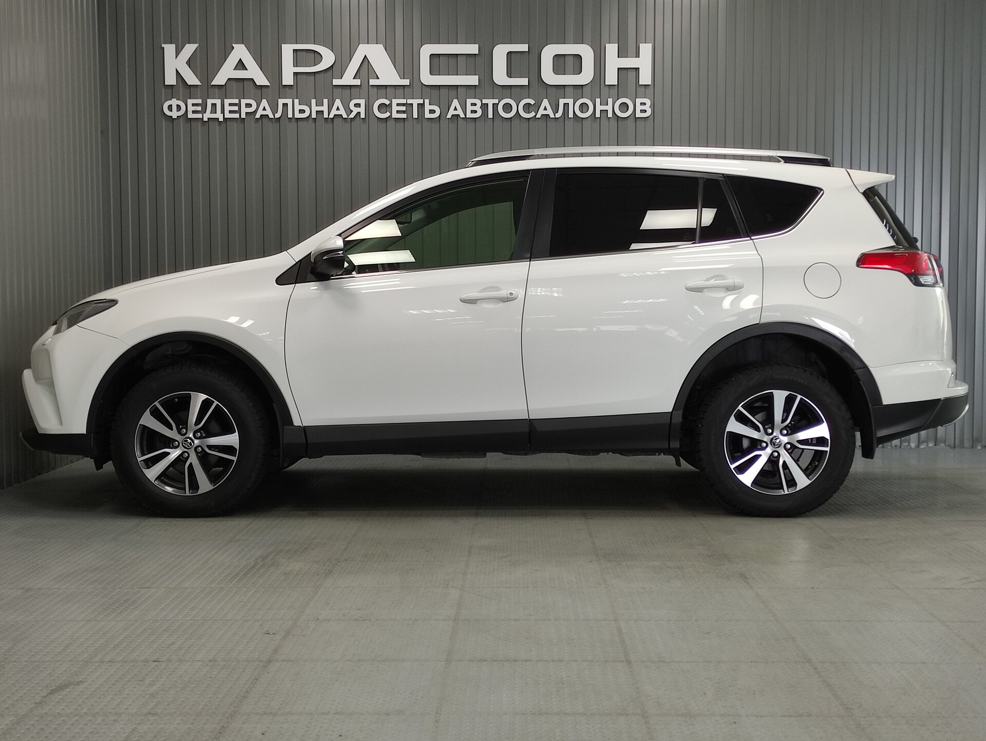 Toyota RAV4, IV (XA40) Рестайлинг 2016