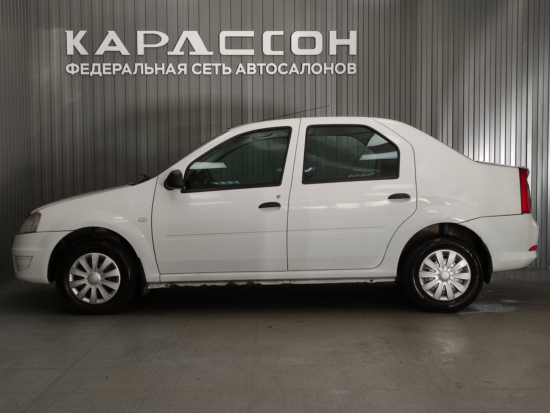 Renault Logan, I Рестайлинг 2014 Renault Logan, I Рестайлинг 2014