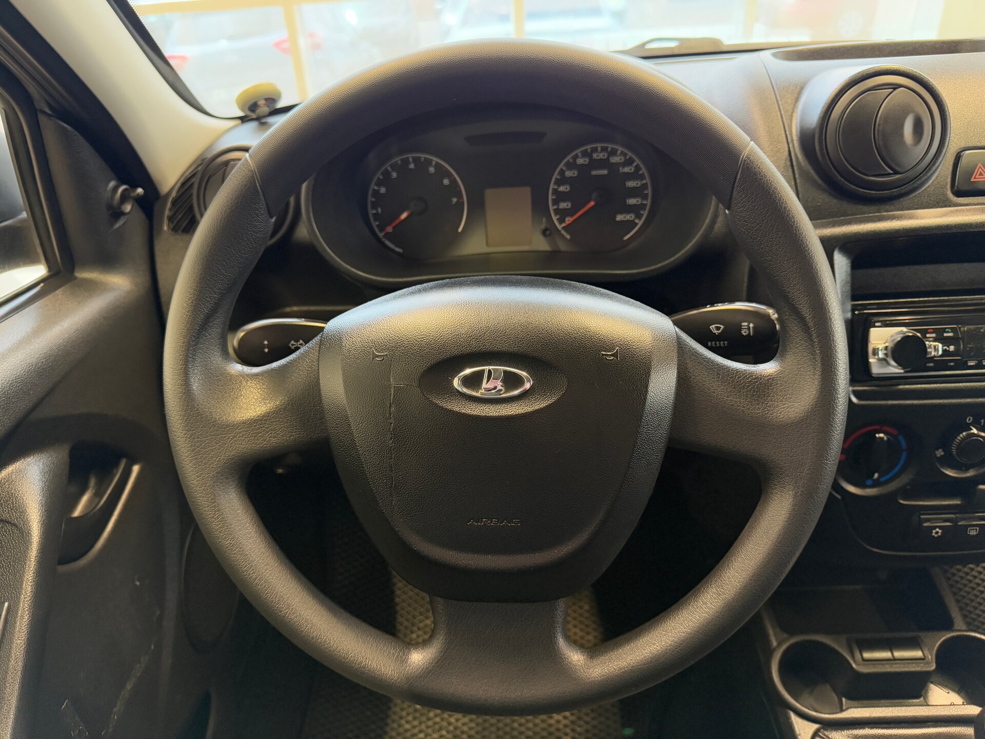 Lada (ВАЗ) Granta, I 2017