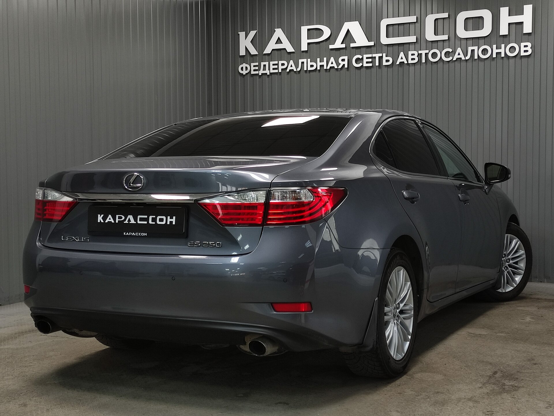 Lexus ES, VI 2014