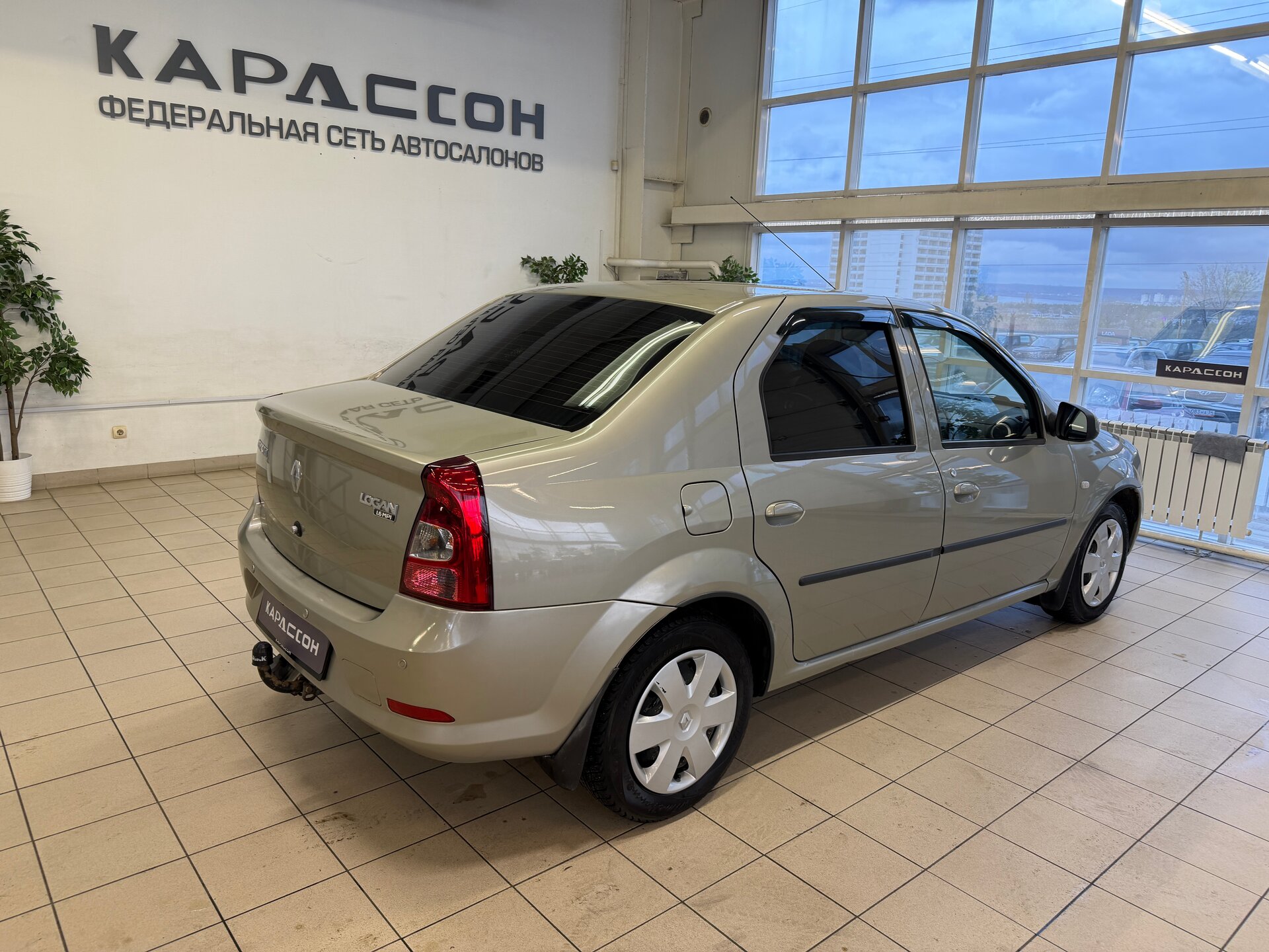 Renault Logan, I Рестайлинг 2013