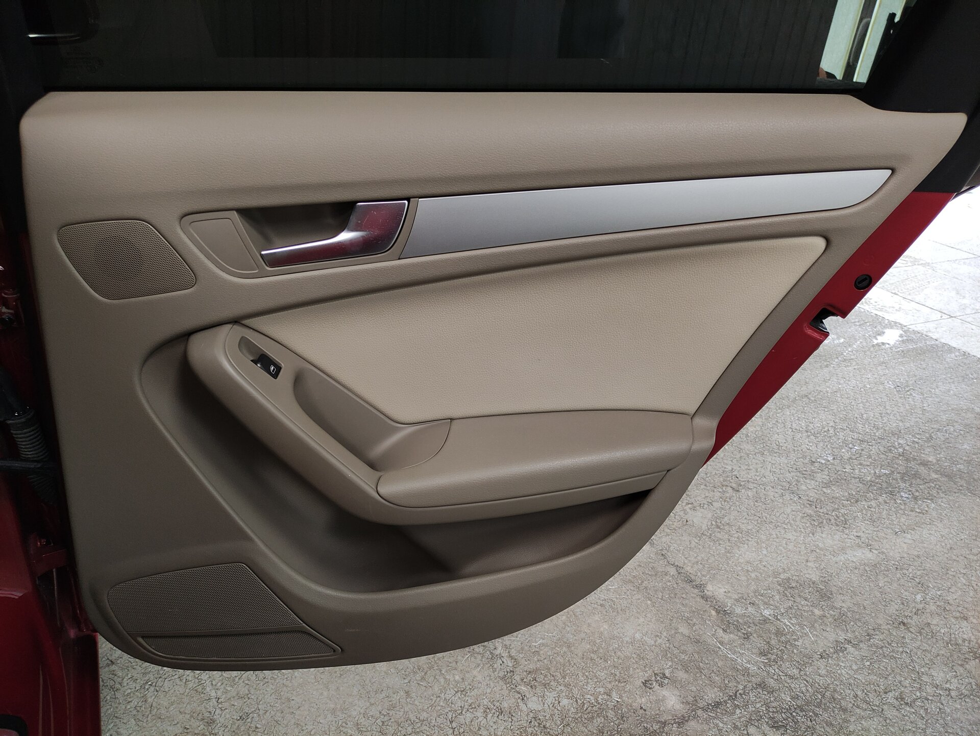 Audi A4, IV (B8) 2011