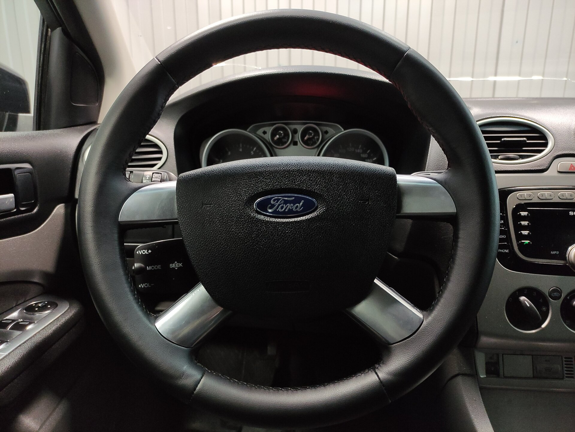 Ford Focus, II Рестайлинг 2011