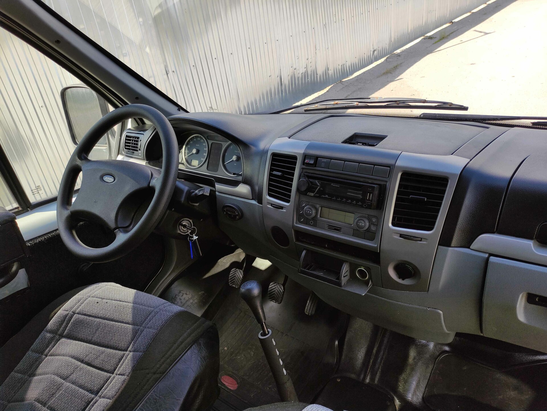 ГАЗ 2016 ГАЗ 2016