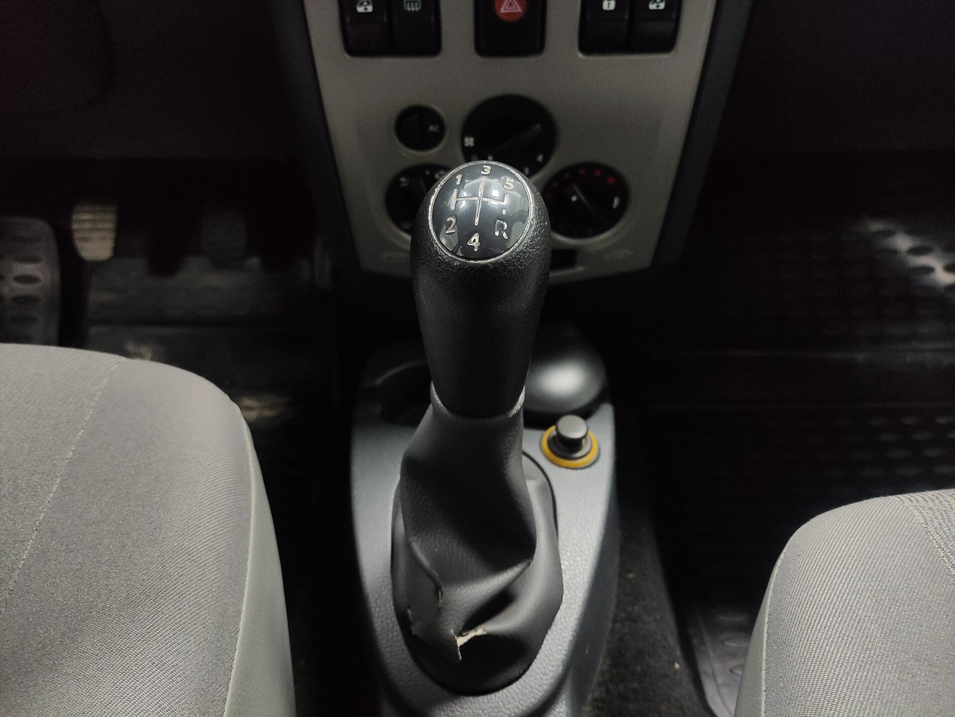 Renault Logan, I 2008 Renault Logan, I 2008