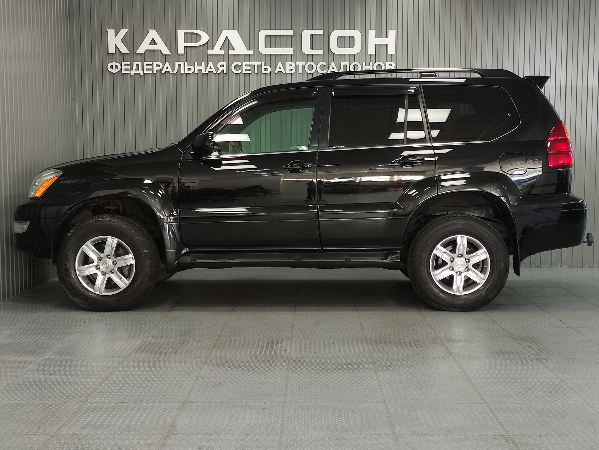 Lexus GX, I 2004
