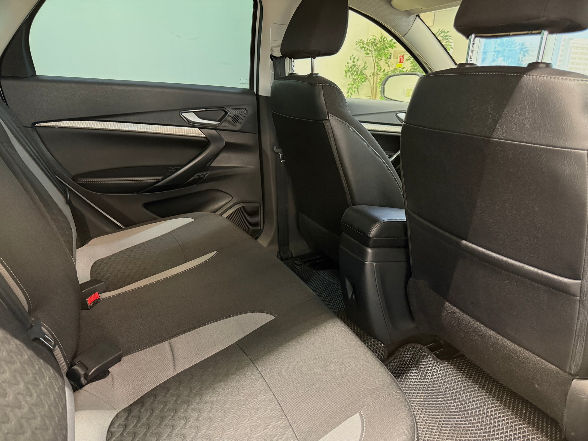 Lada (ВАЗ) Vesta, I Рестайлинг (NG) 2023 Lada (ВАЗ) Vesta, I Рестайлинг (NG) 2023