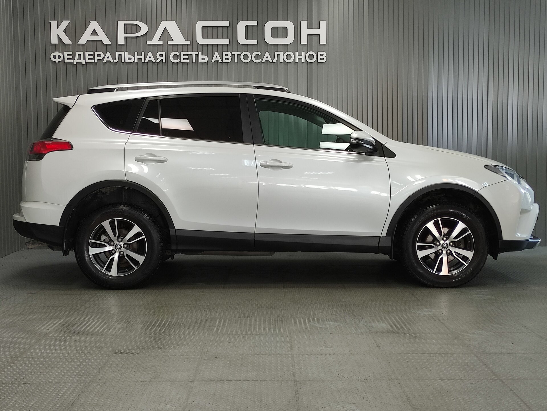 Toyota RAV4, IV (XA40) Рестайлинг 2019
