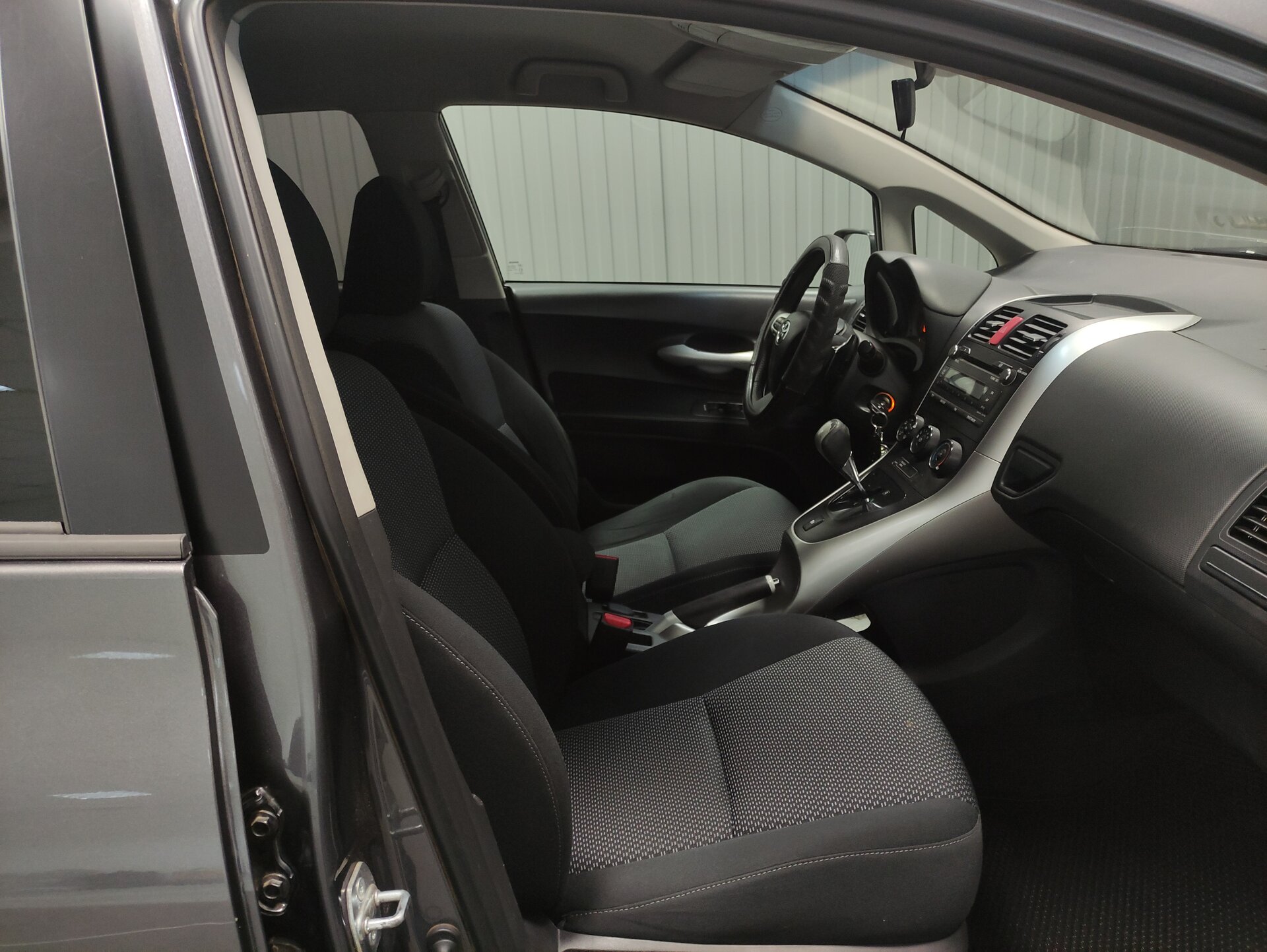 Toyota Auris, I Рестайлинг 2010