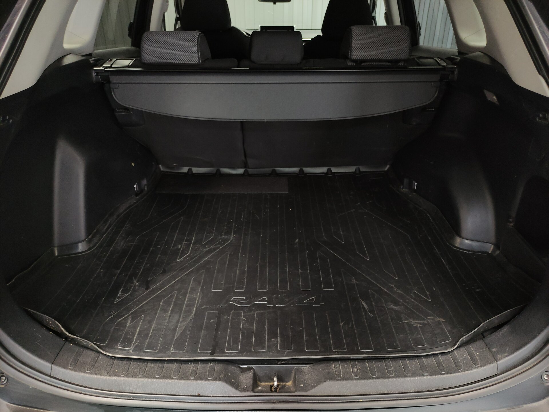 Toyota RAV4, V (XA50) 2021