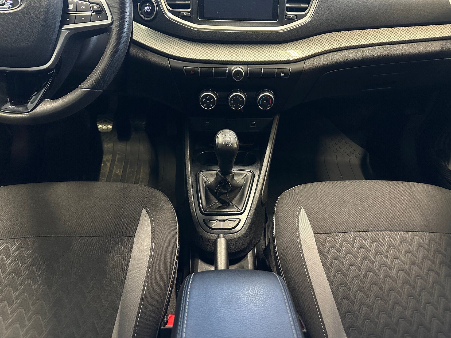 Lada (ВАЗ) Vesta, I Рестайлинг (NG) 2023