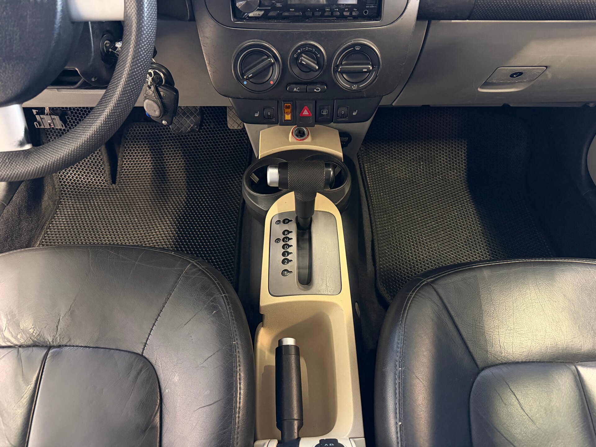 Volkswagen Beetle, I (A4) 1998 Volkswagen Beetle, I (A4) 1998