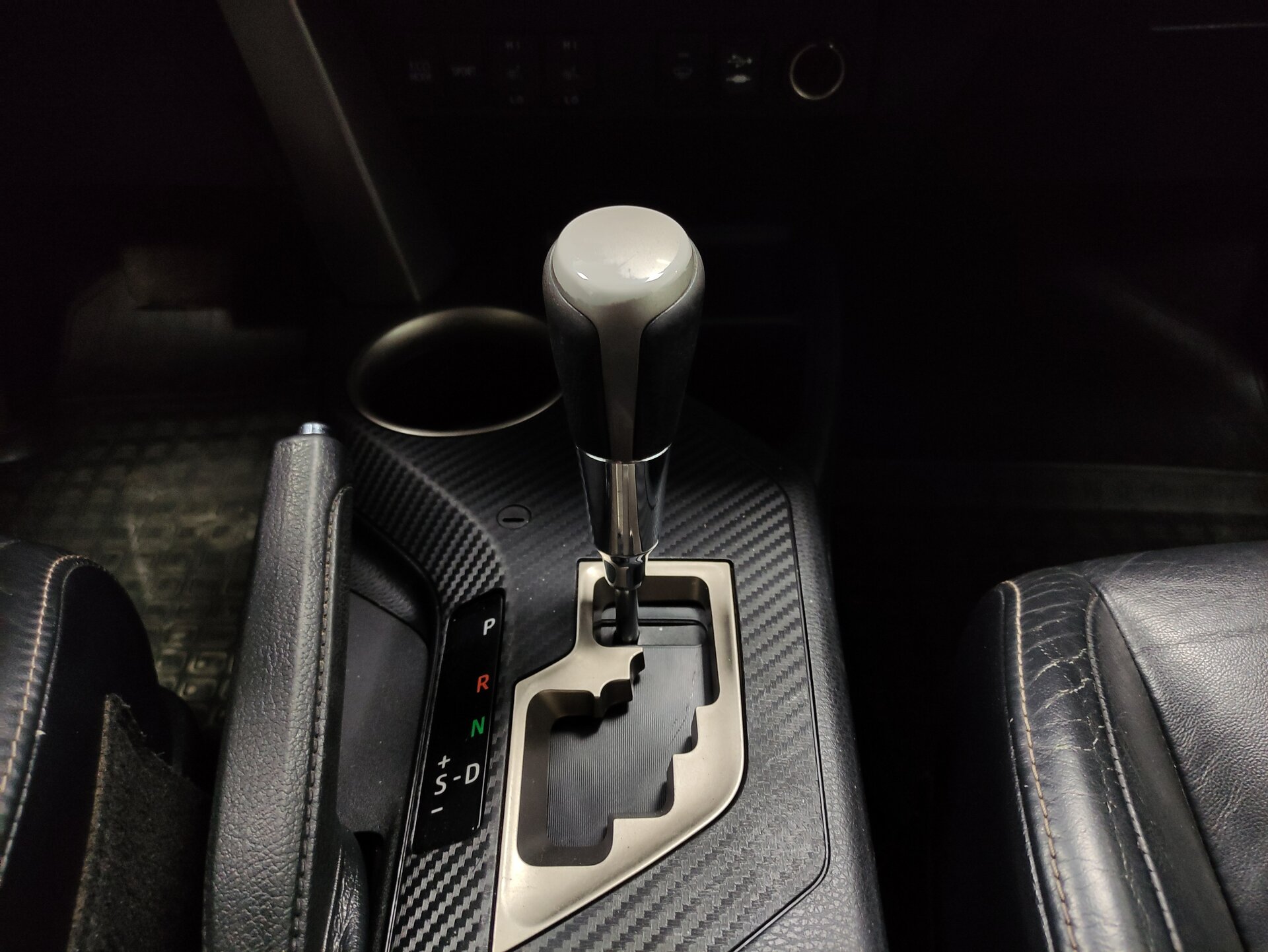 Toyota RAV4, IV (XA40) 2012