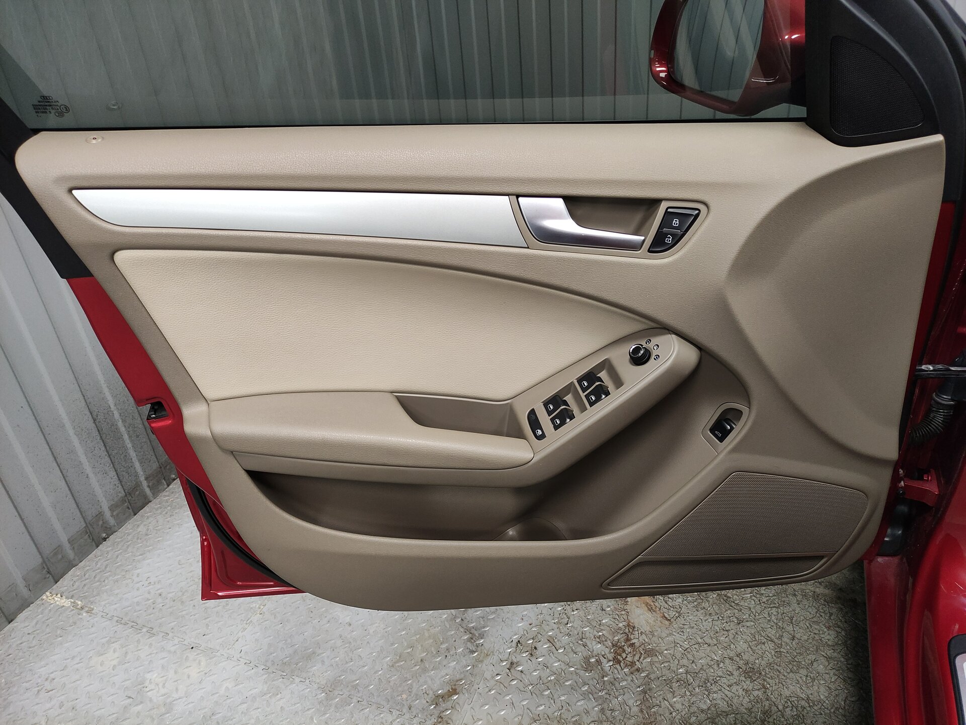 Audi A4, IV (B8) 2011