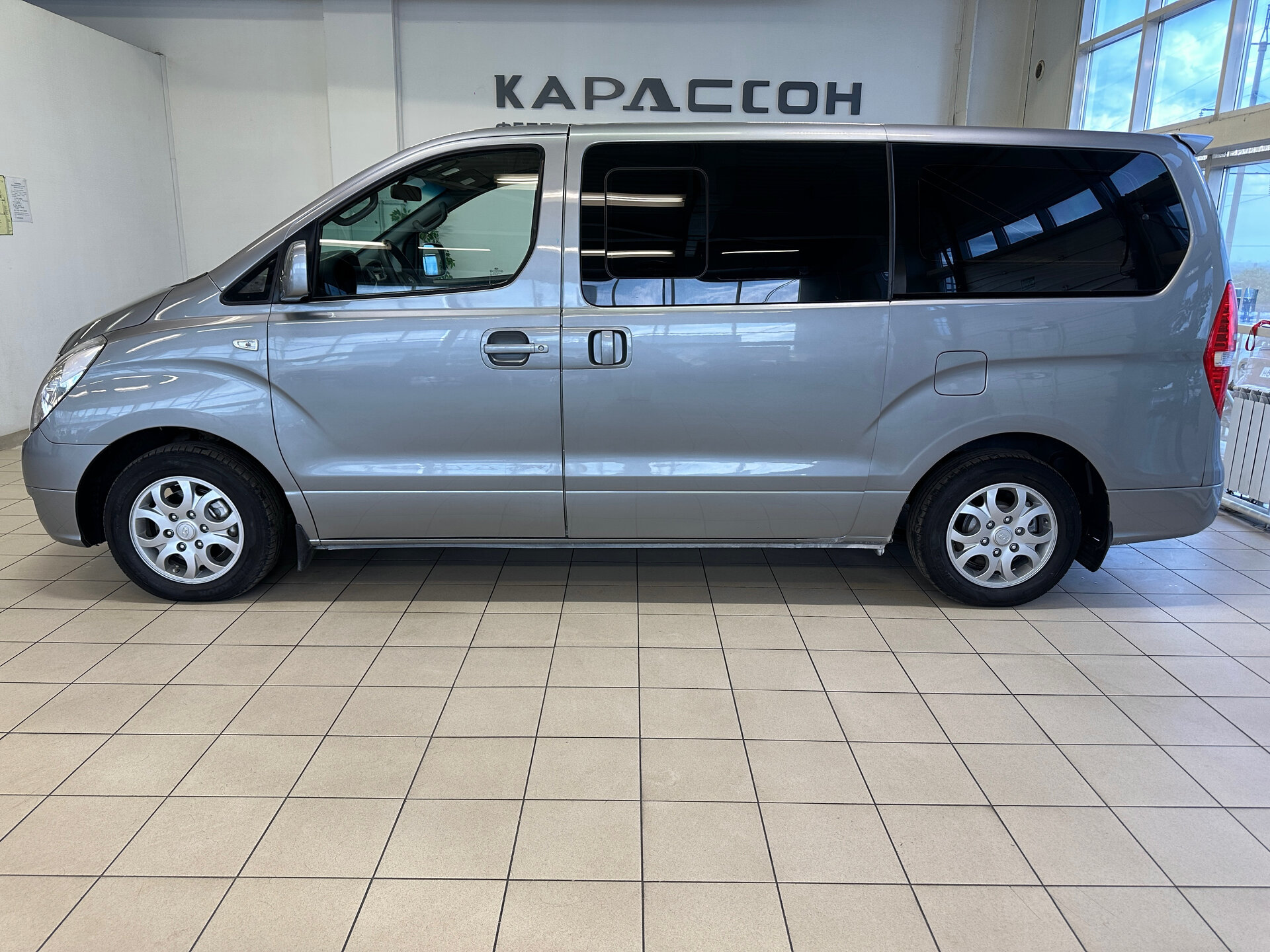 Hyundai Grand Starex, I 2011 Hyundai Grand Starex, I 2011