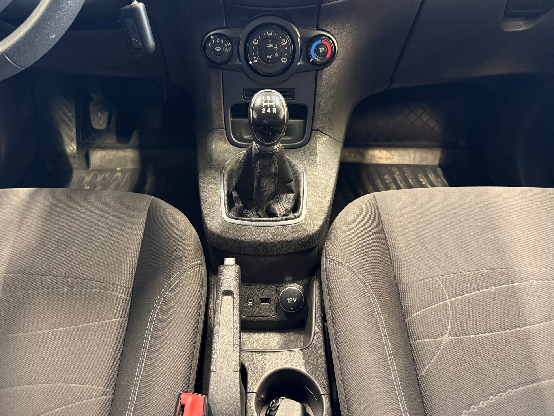 Ford Fiesta, Mk6 Рестайлинг 2016 Ford Fiesta, Mk6 Рестайлинг 2016