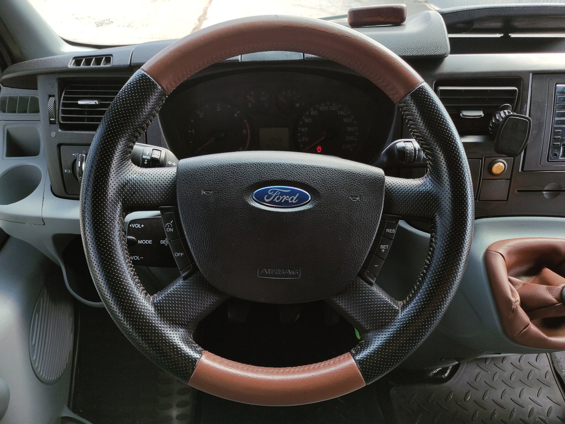 Ford 2008