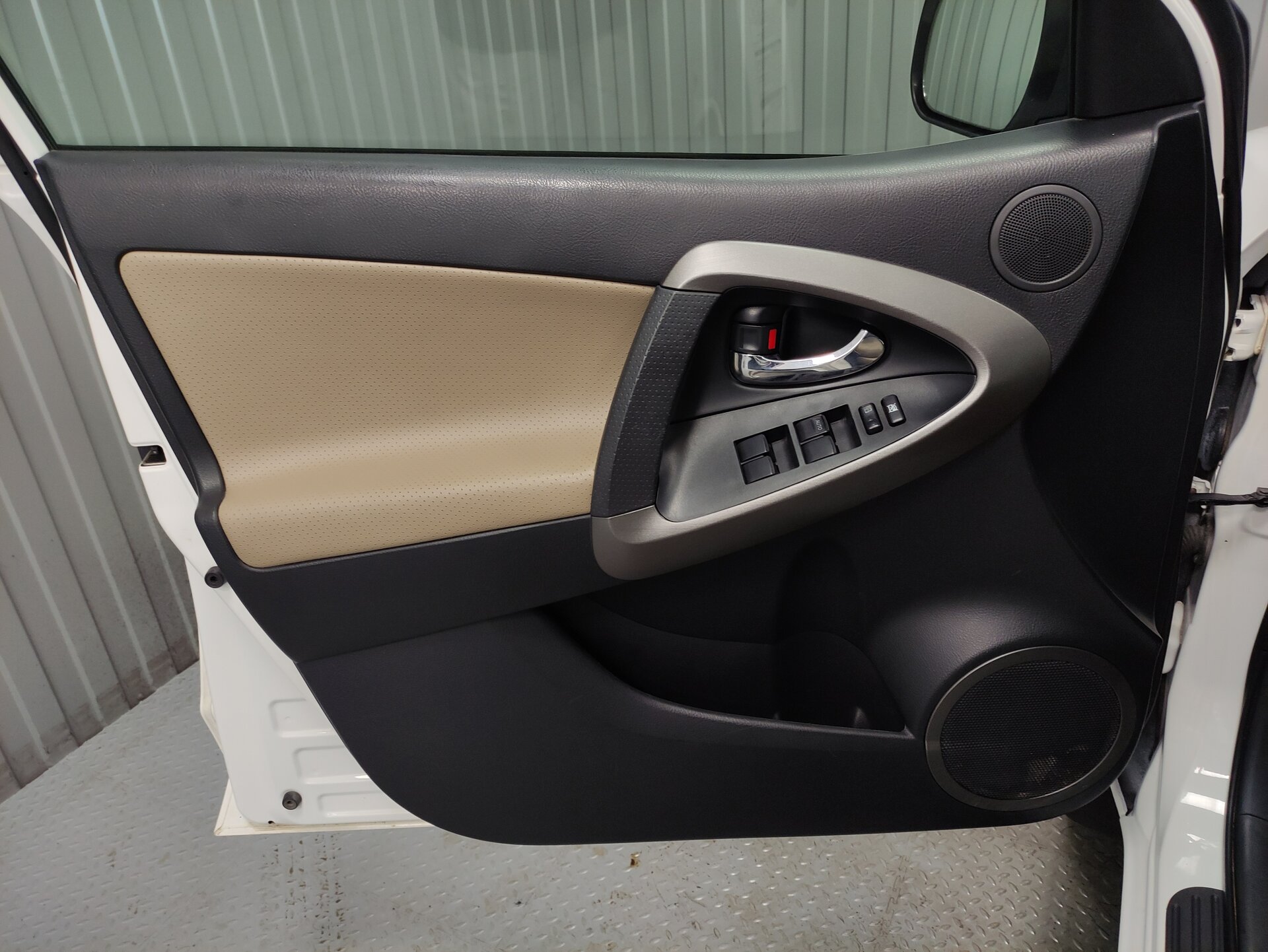 Toyota RAV4, III (XA30) Рестайлинг 2010