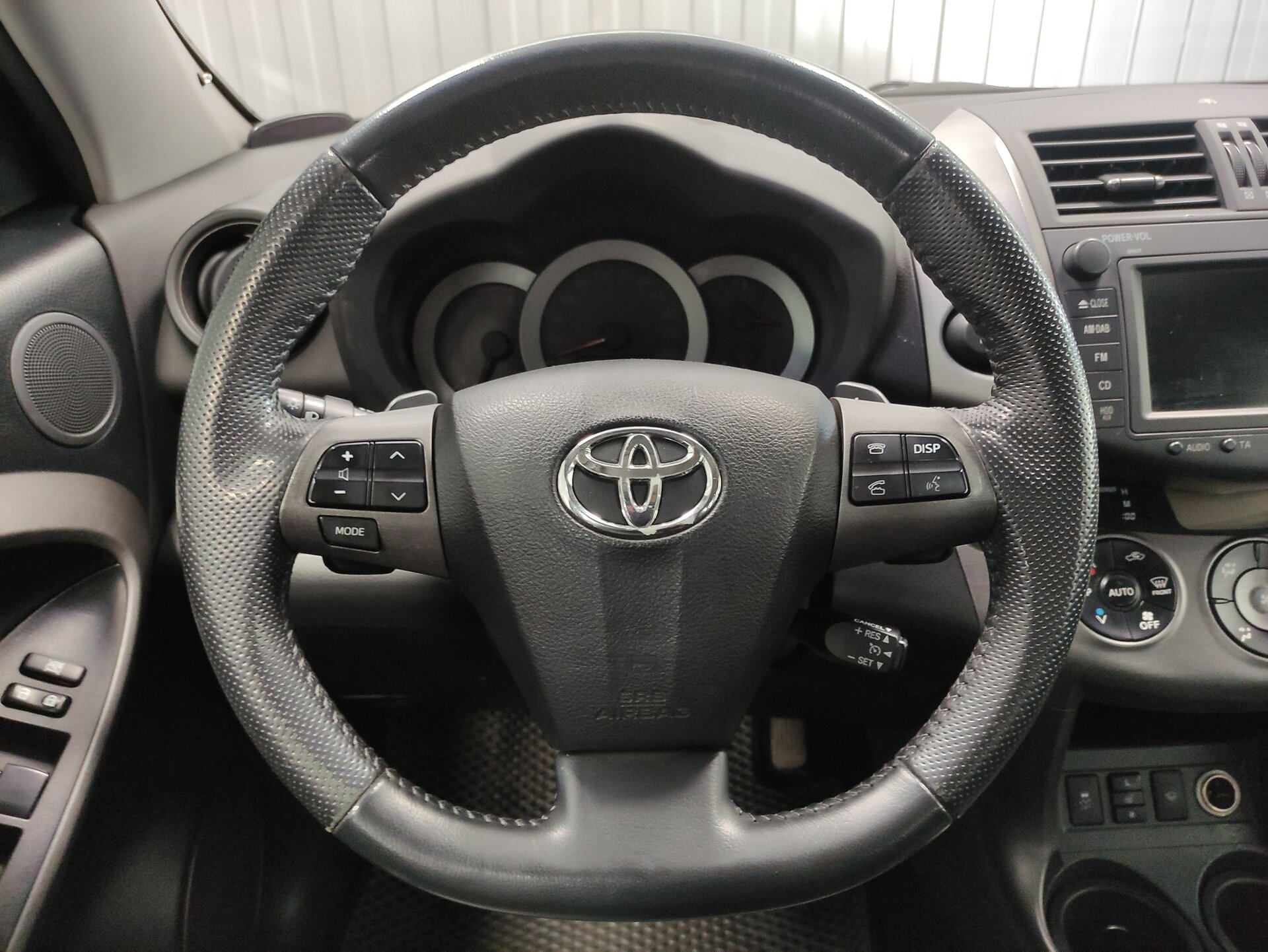 Toyota RAV4, III (XA30) Рестайлинг 2011