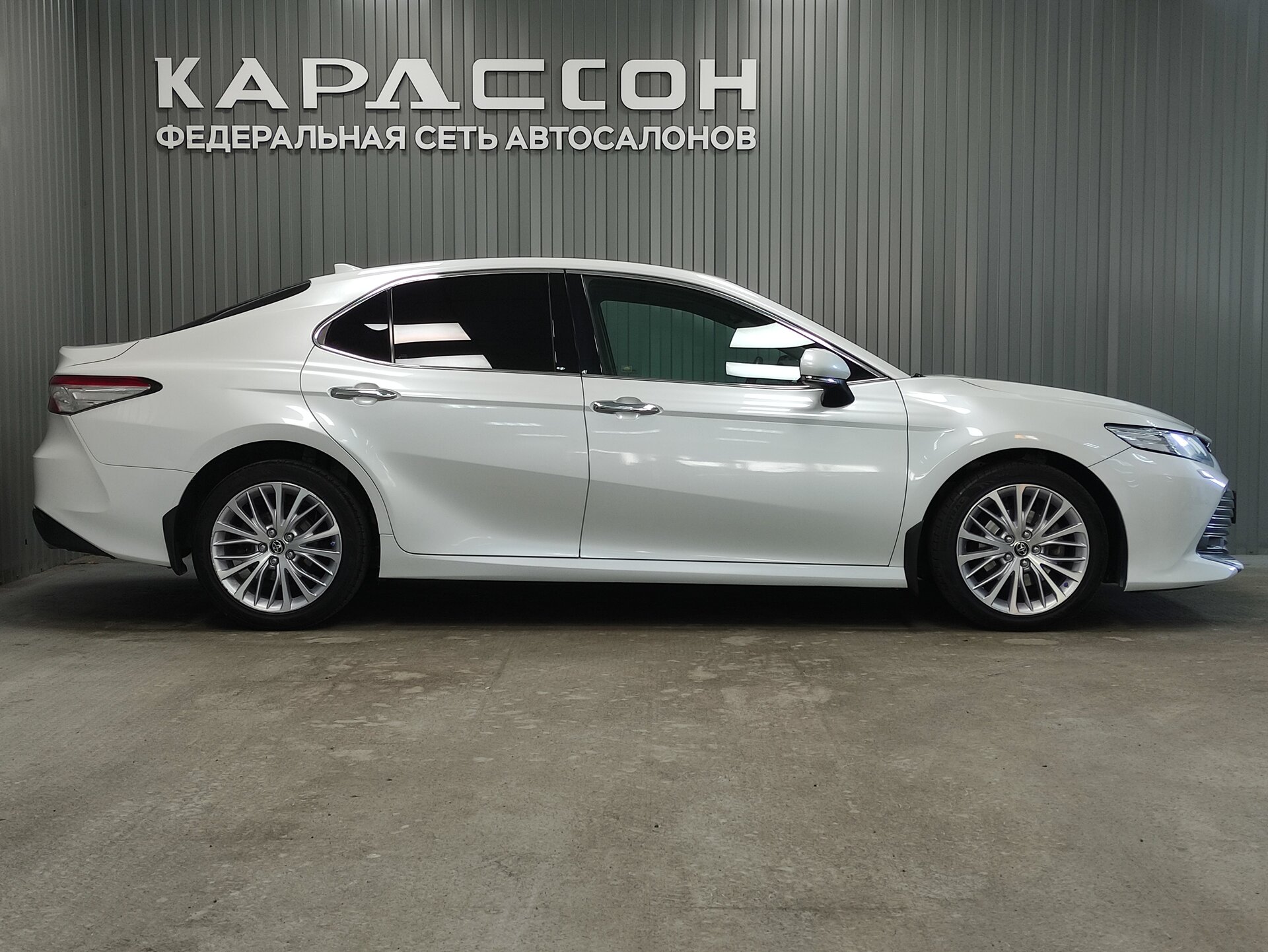 Toyota Camry, VIII (XV70) 2019