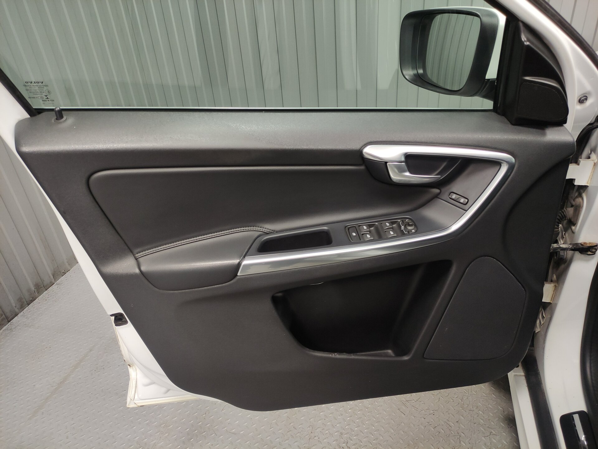 Volvo XC60, I Рестайлинг 2015