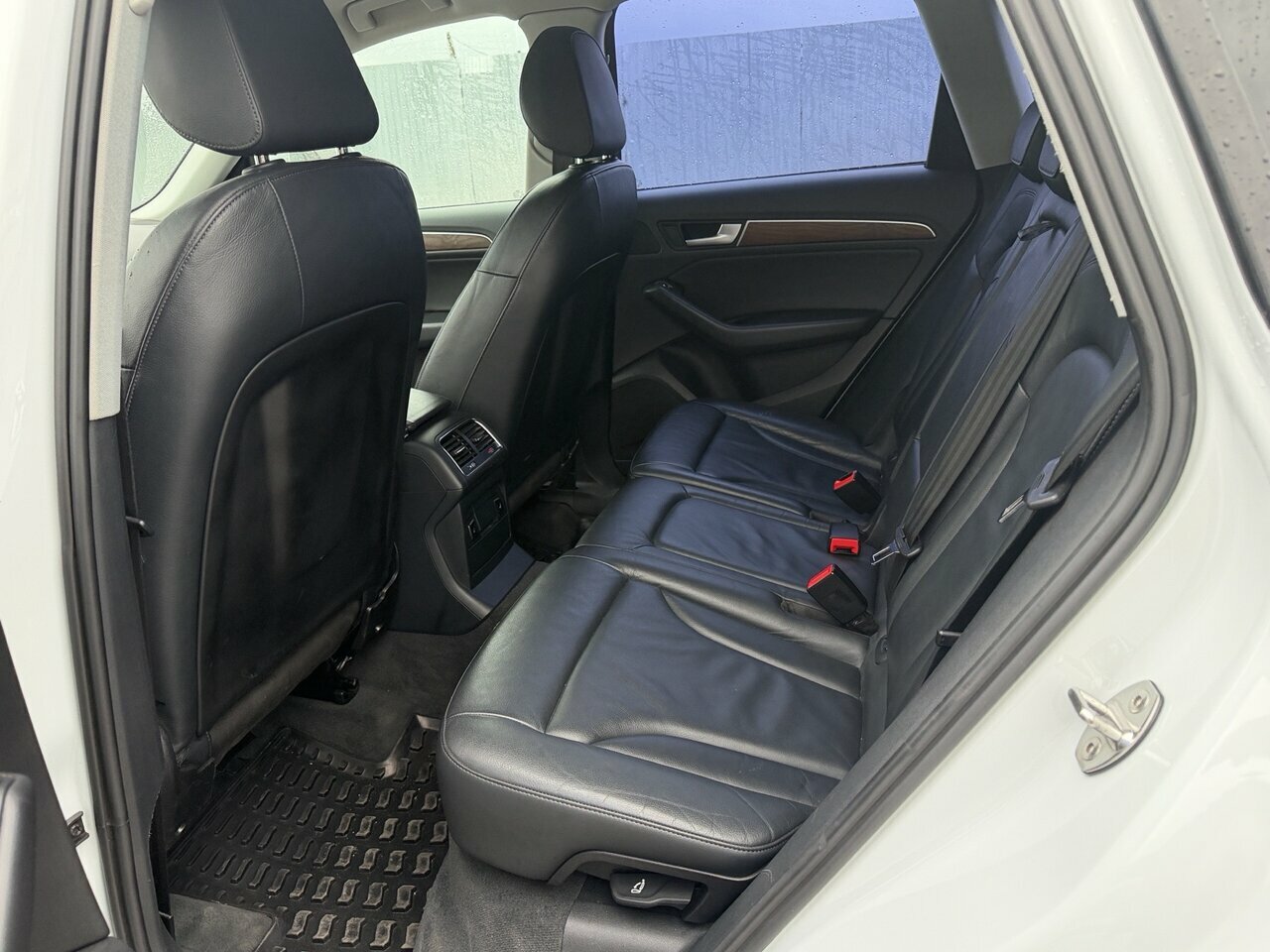 Audi Q5, I (8R) Рестайлинг 2012 Audi Q5, I (8R) Рестайлинг 2012