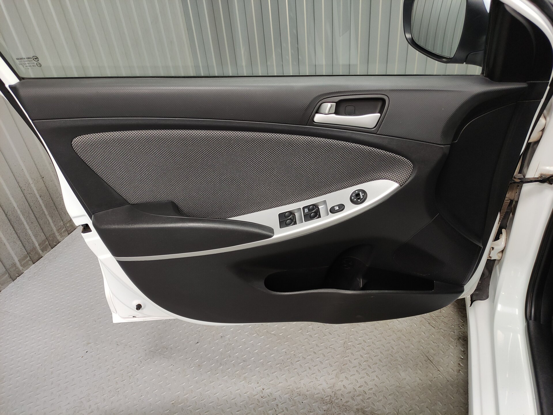Hyundai Solaris, I 2012