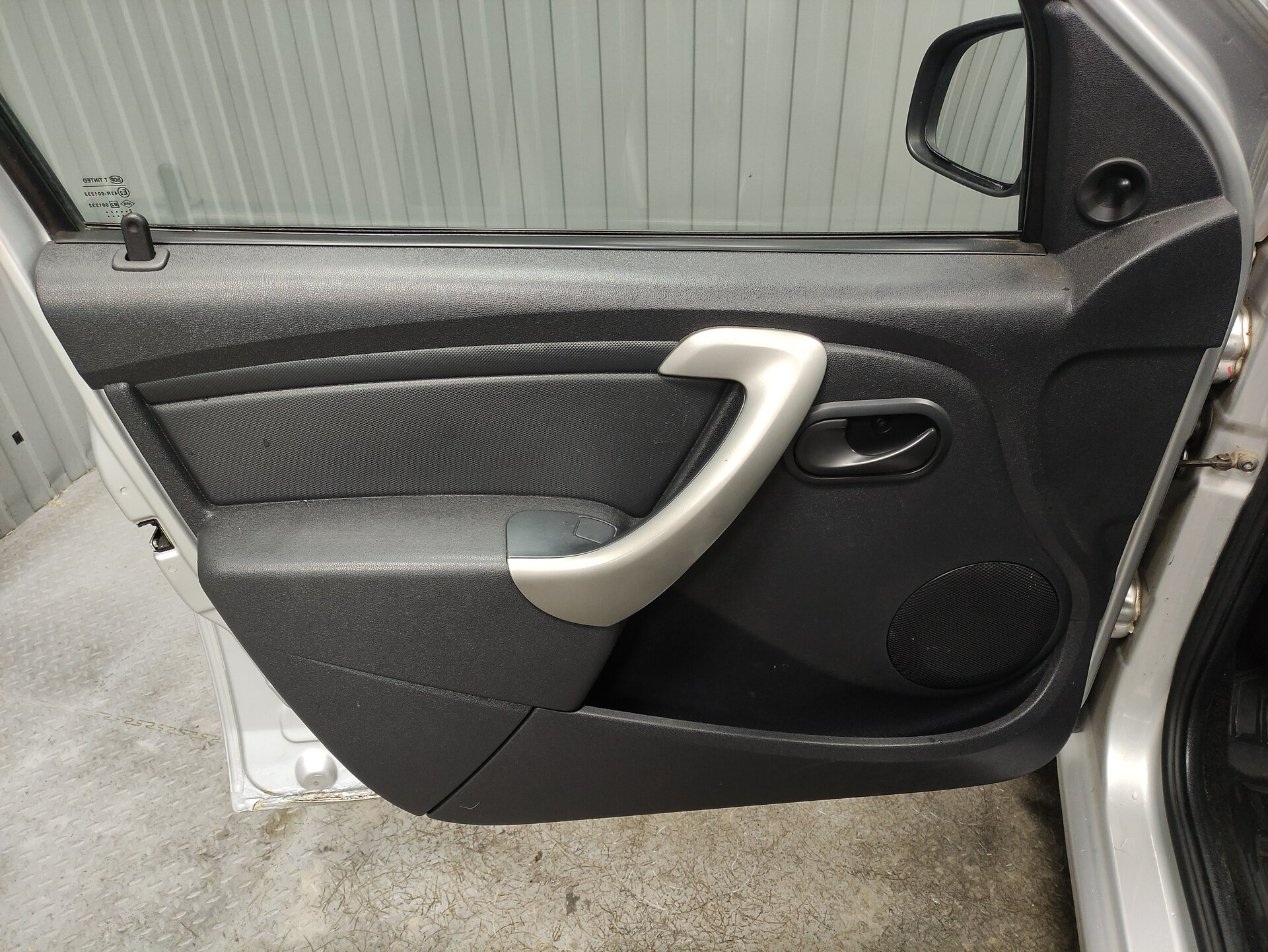 Renault Logan, I Рестайлинг 2012