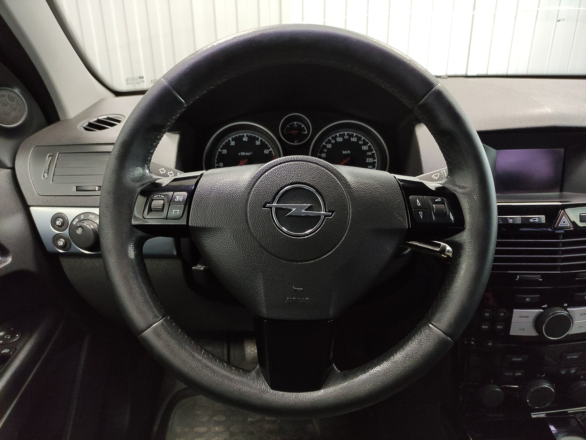 Opel Astra, H Рестайлинг 2011 Opel Astra, H Рестайлинг 2011