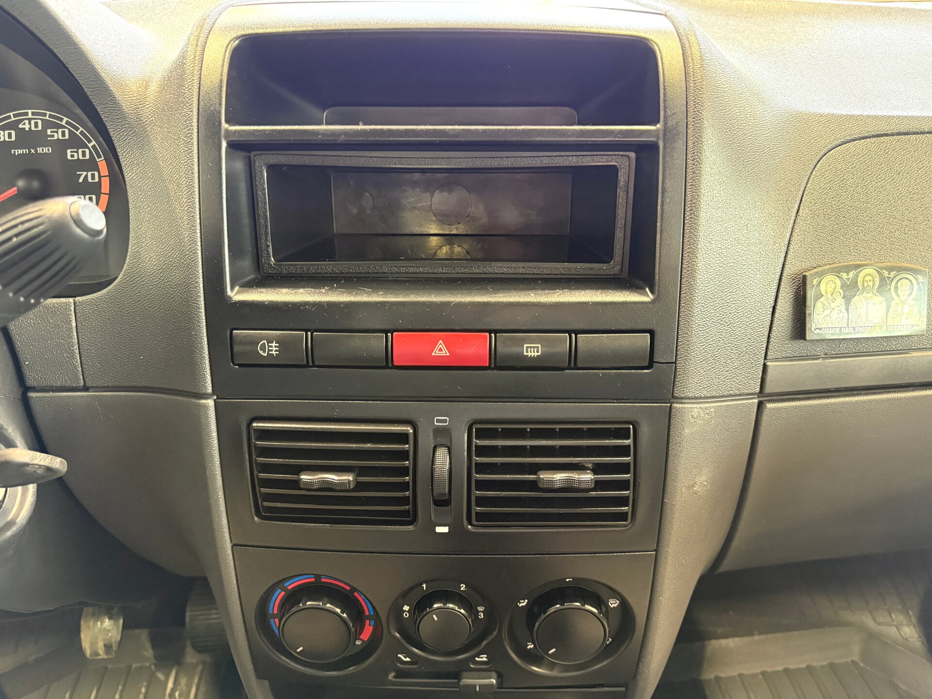 Fiat Albea, I Рестайлинг 2010