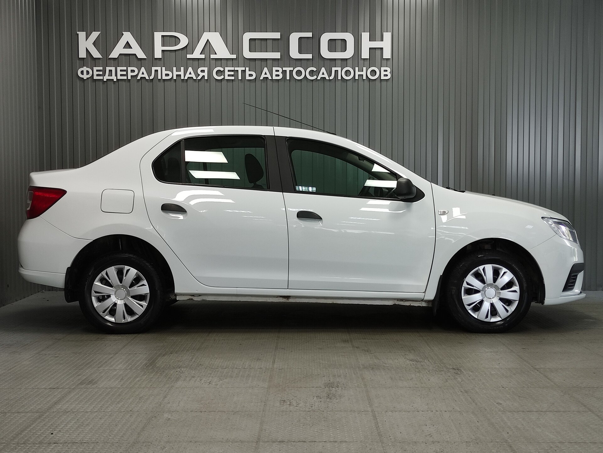 Renault Logan, II 2018 Renault Logan, II 2018