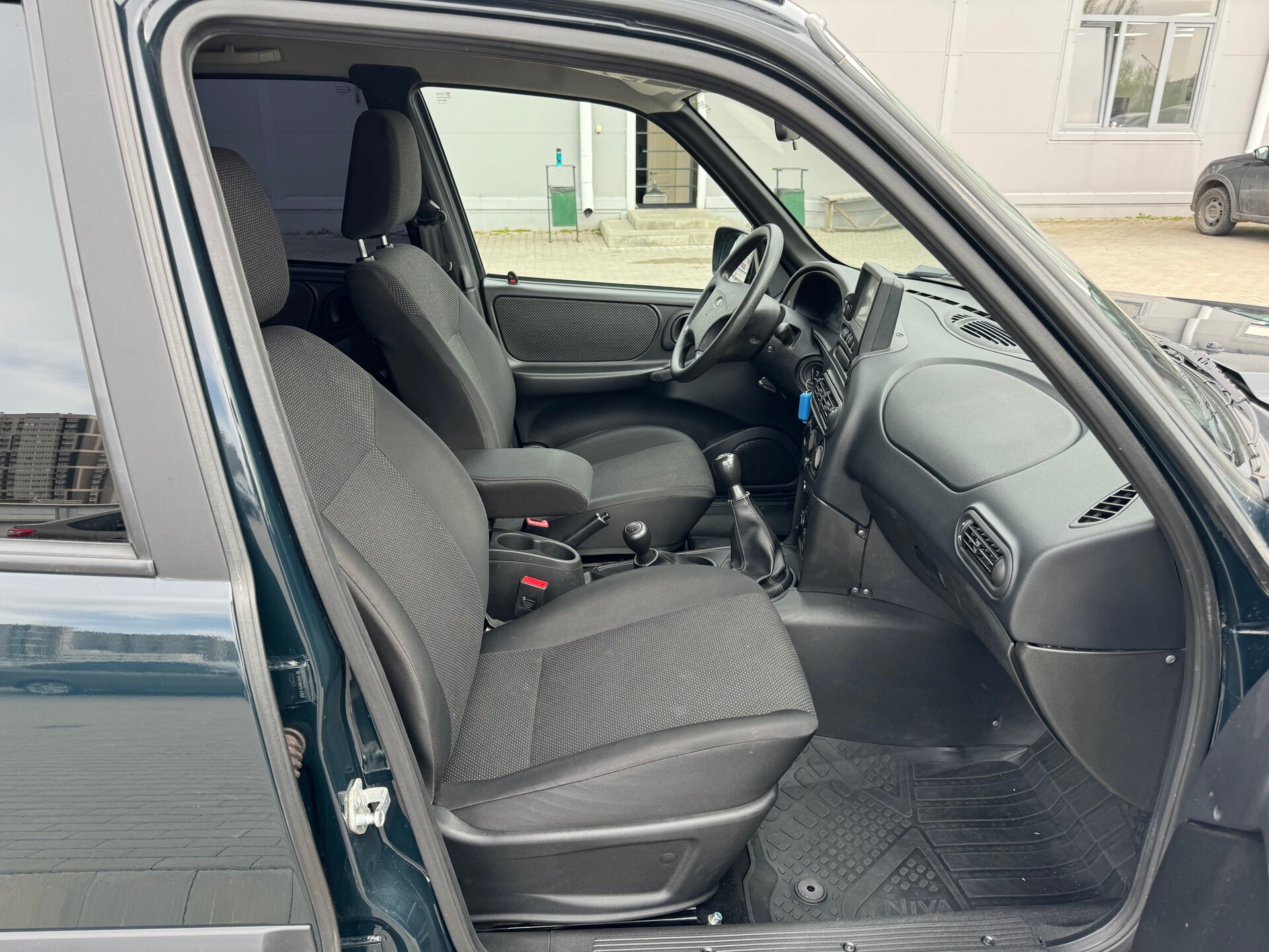 Lada (ВАЗ) Niva Travel, I 2023