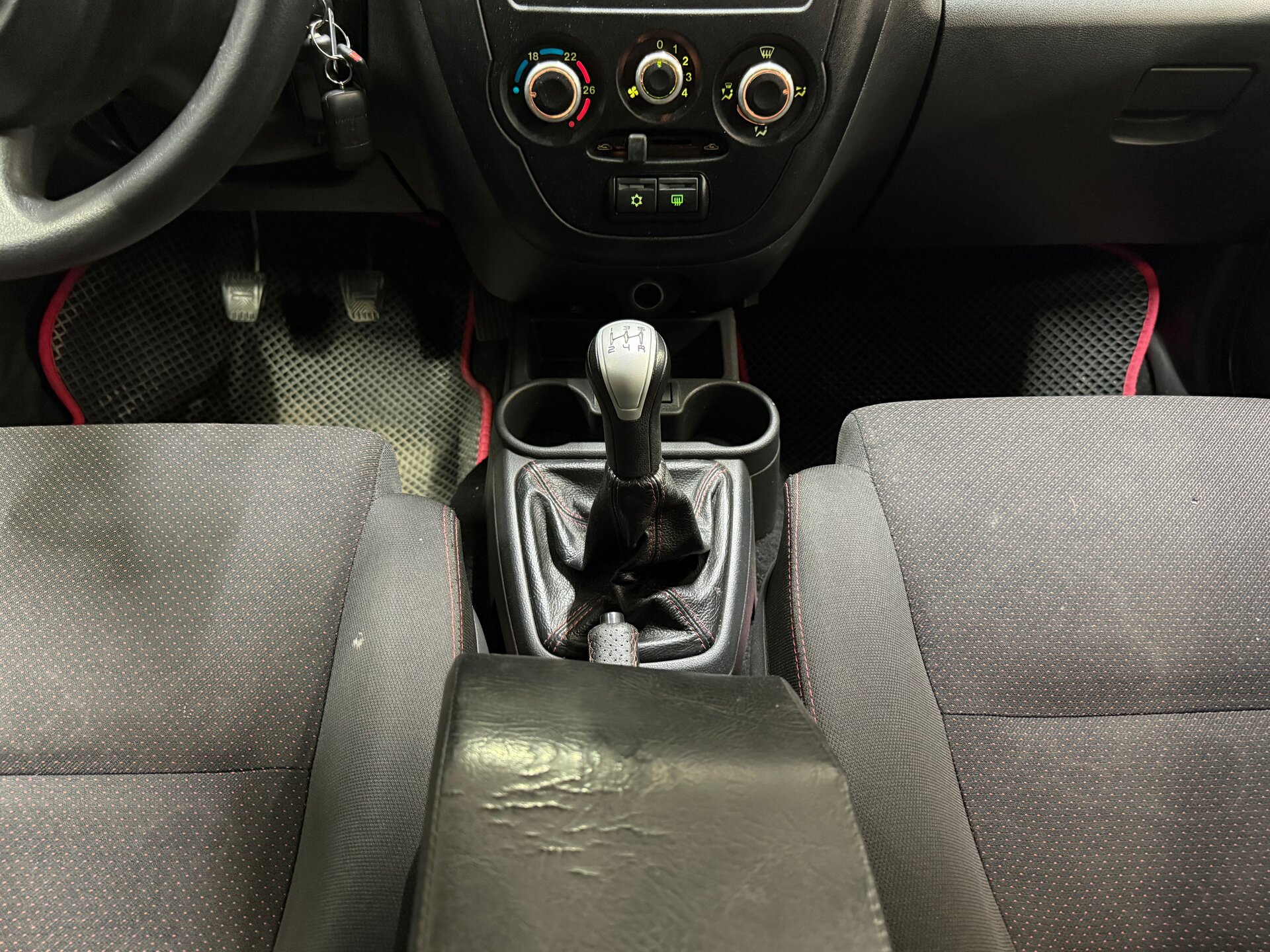 Lada (ВАЗ) Granta, I 2015 Lada (ВАЗ) Granta, I 2015