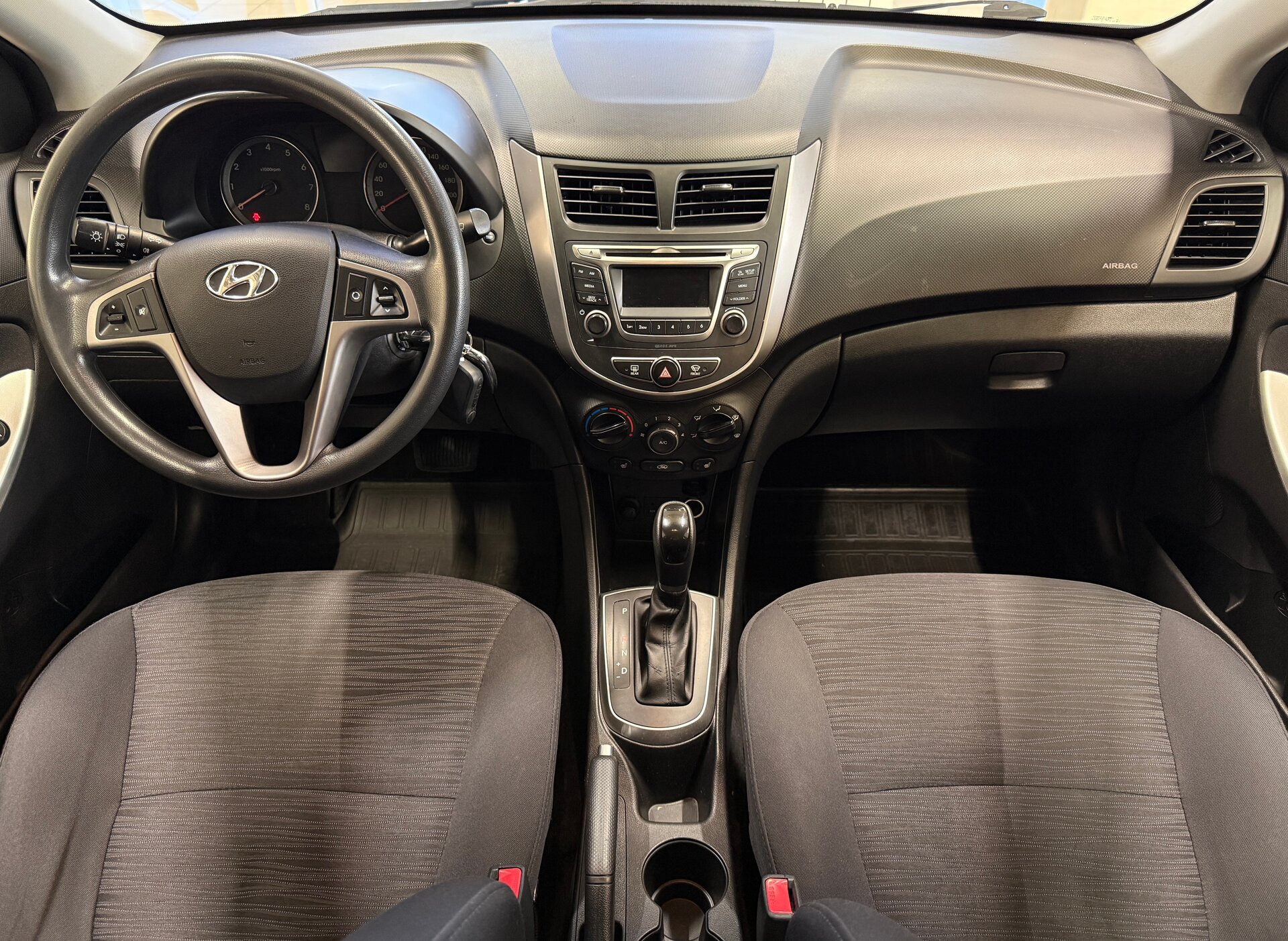 Hyundai Solaris, I Рестайлинг 2014