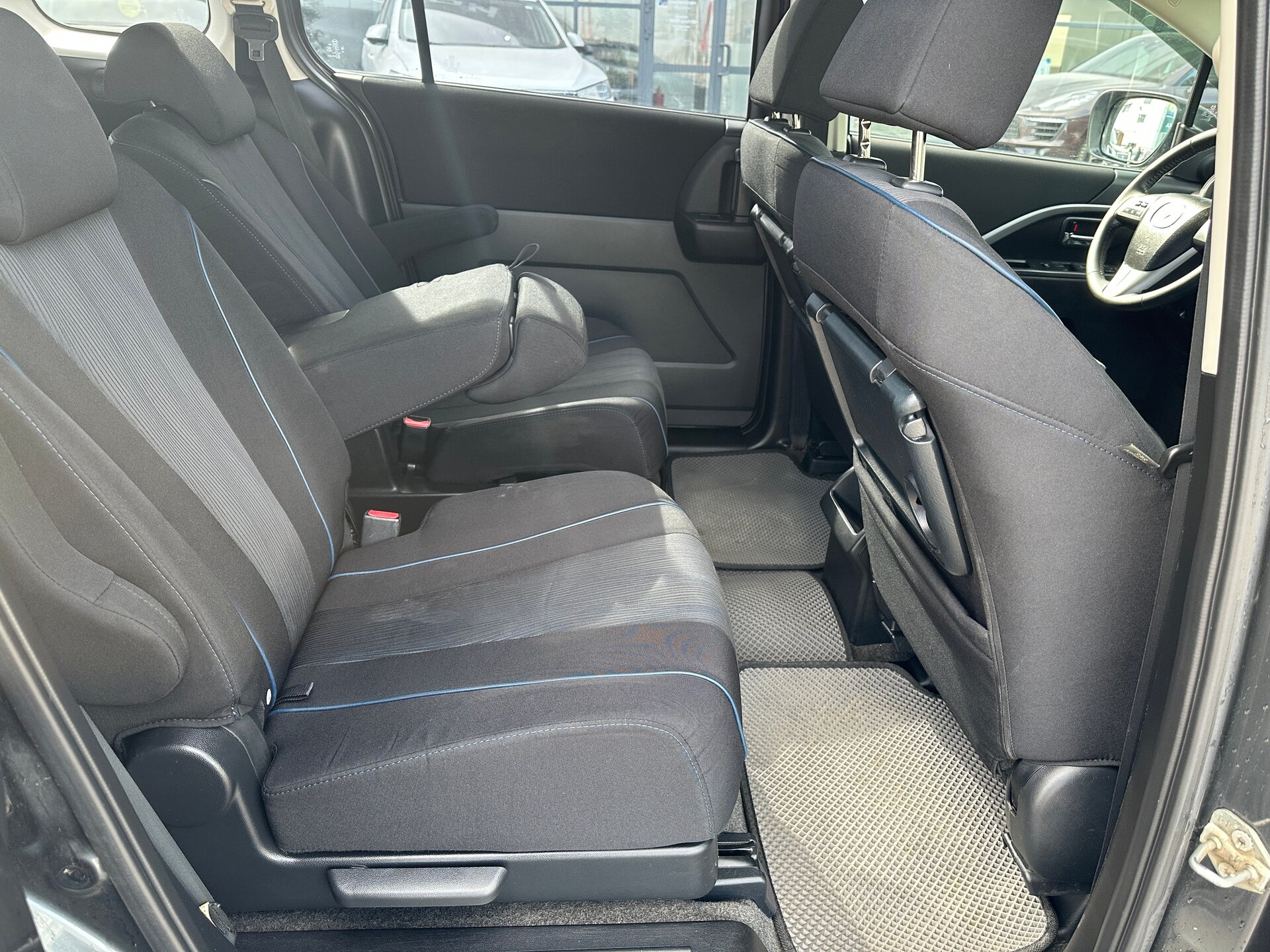 Mazda 5, II (CW) 2011 Mazda 5, II (CW) 2011