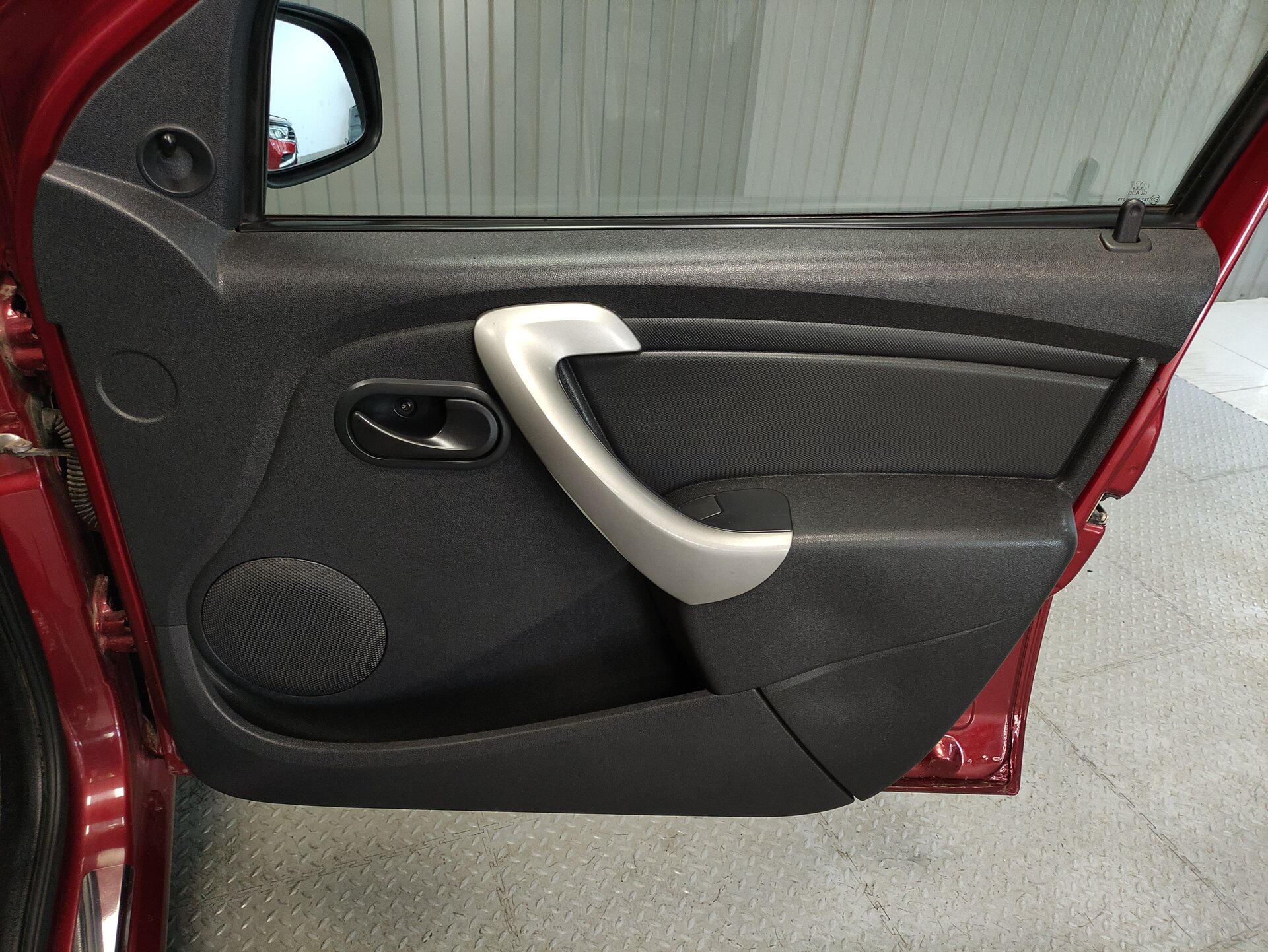 Renault Logan, I Рестайлинг 2011