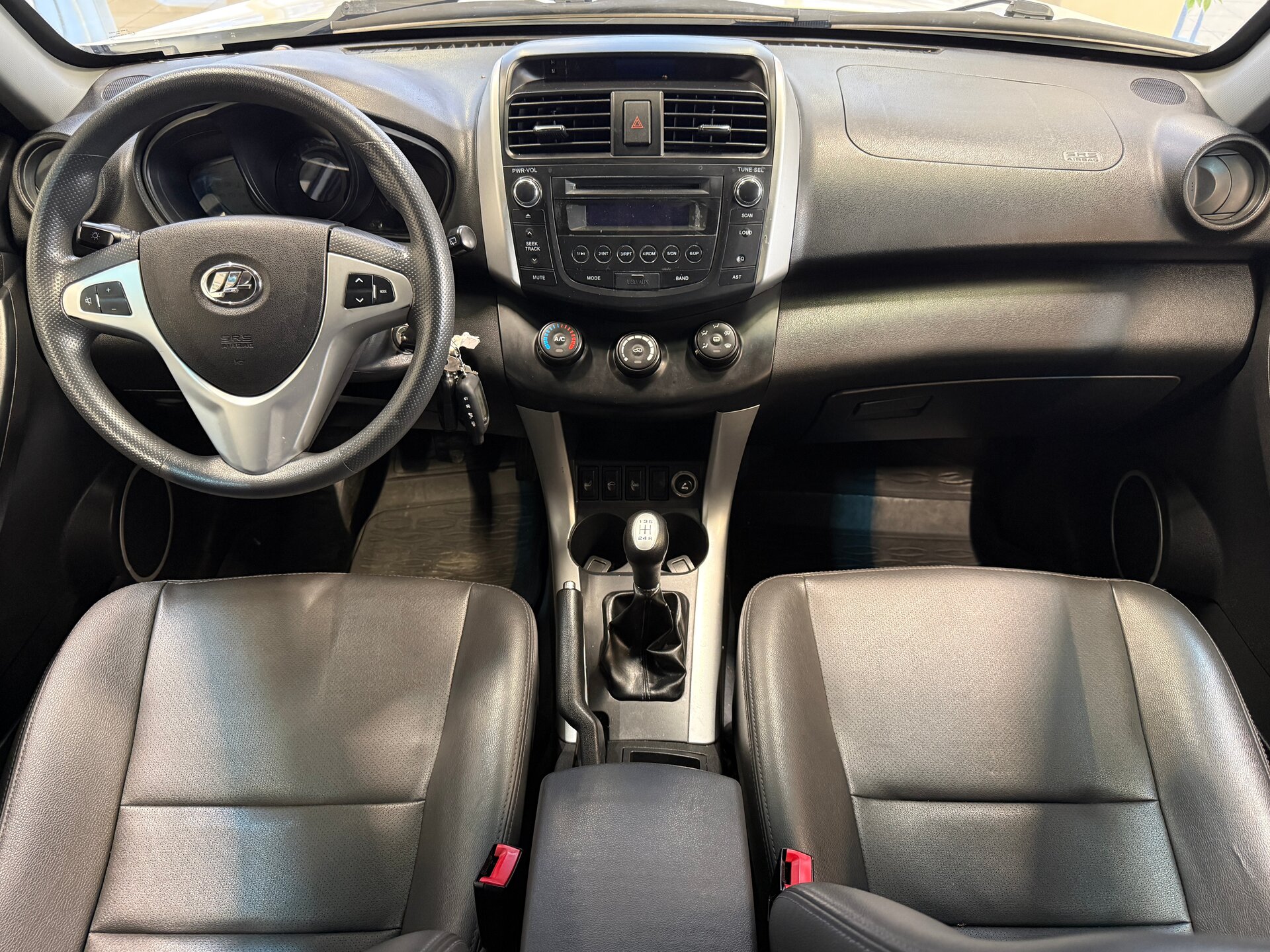 Lifan X60, I Рестайлинг 2015 Lifan X60, I Рестайлинг 2015
